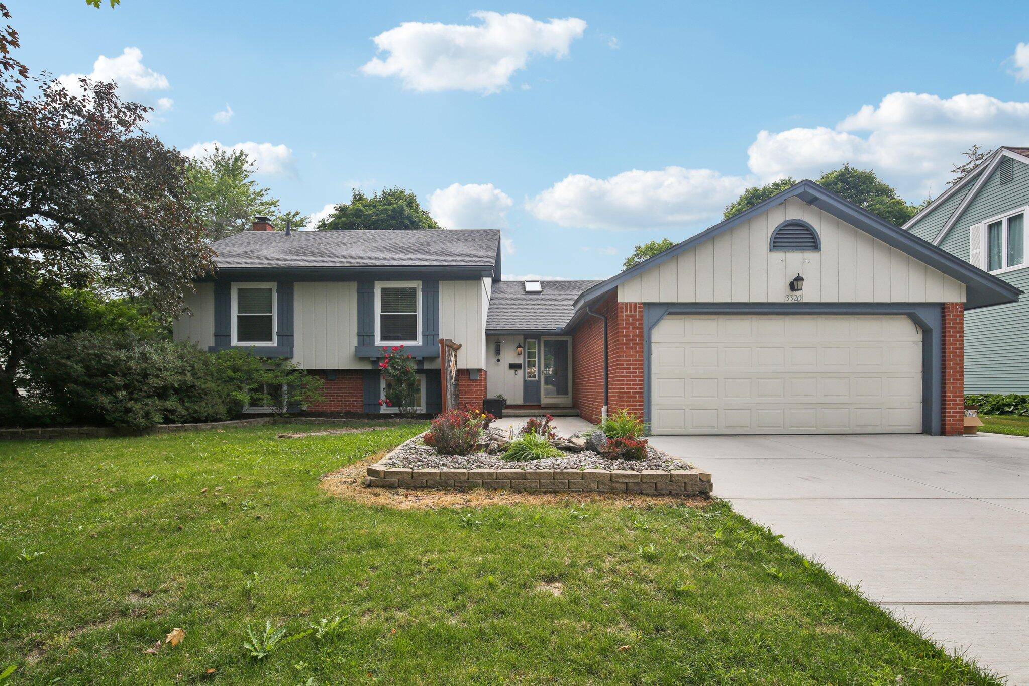Ann Arbor, MI 48105,3320 Bluett Drive
