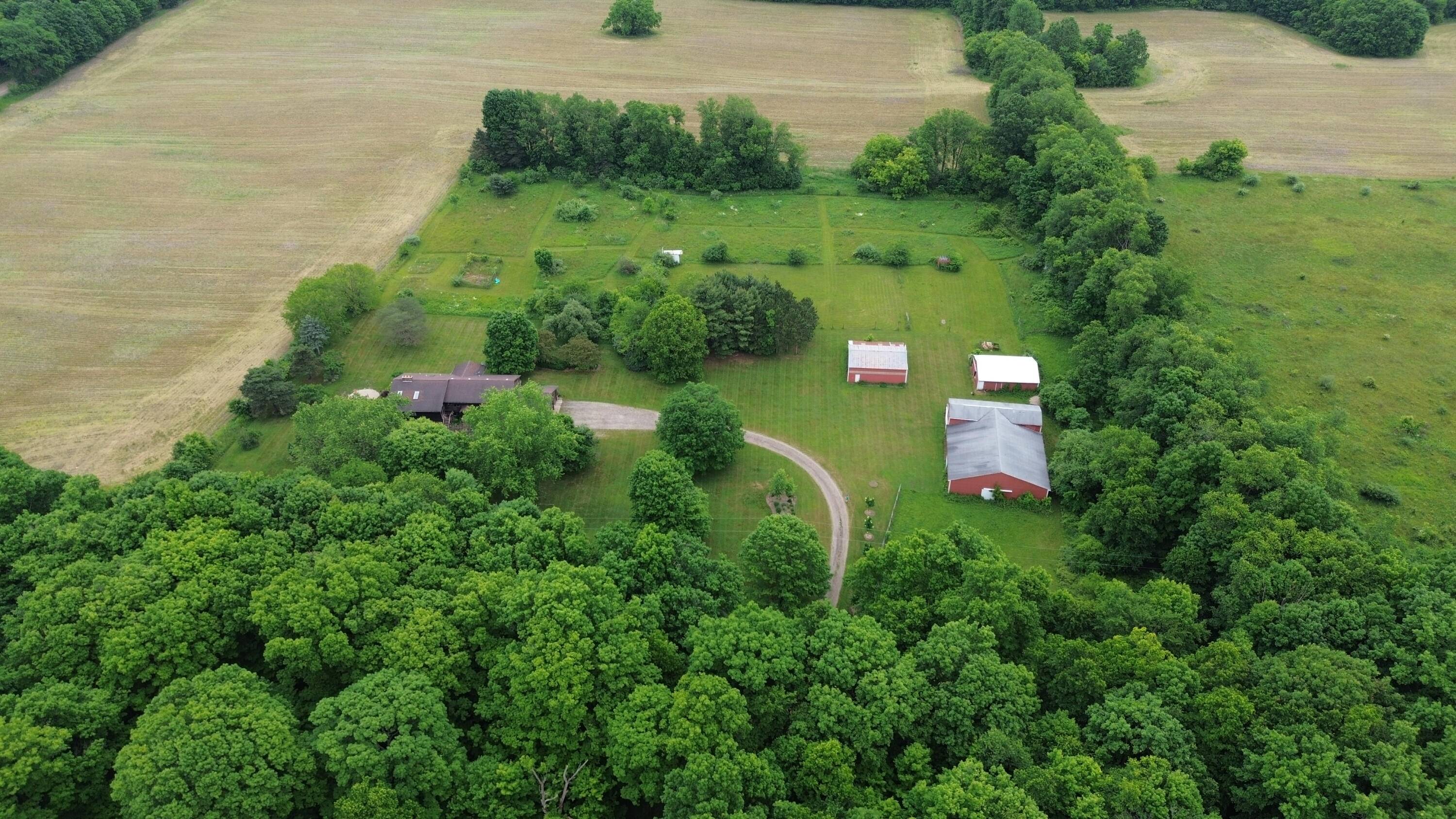 Hickory Corners, MI 49060,15875 Lepper Road