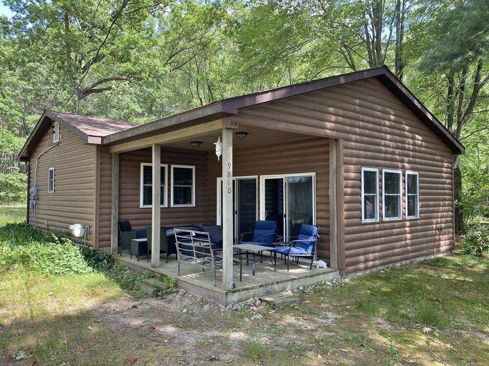 Mecosta, MI 49332,9810 E School Section Lake Drive