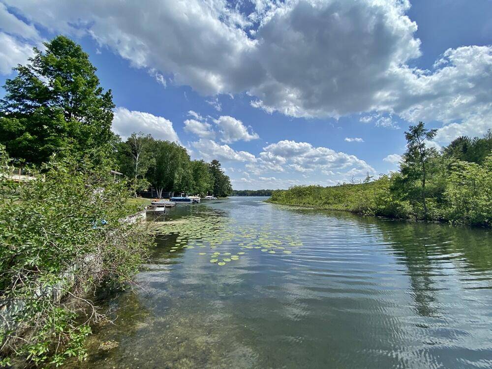 Mecosta, MI 49332,9810 E School Section Lake Drive