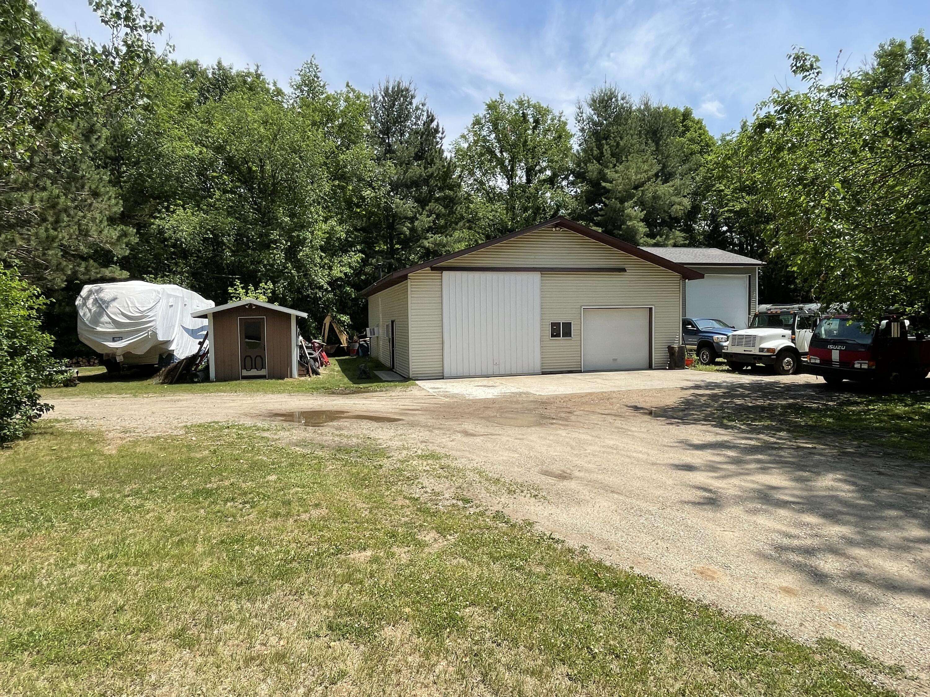 Cedar Springs, MI 49319,13250 Algoma NE Avenue