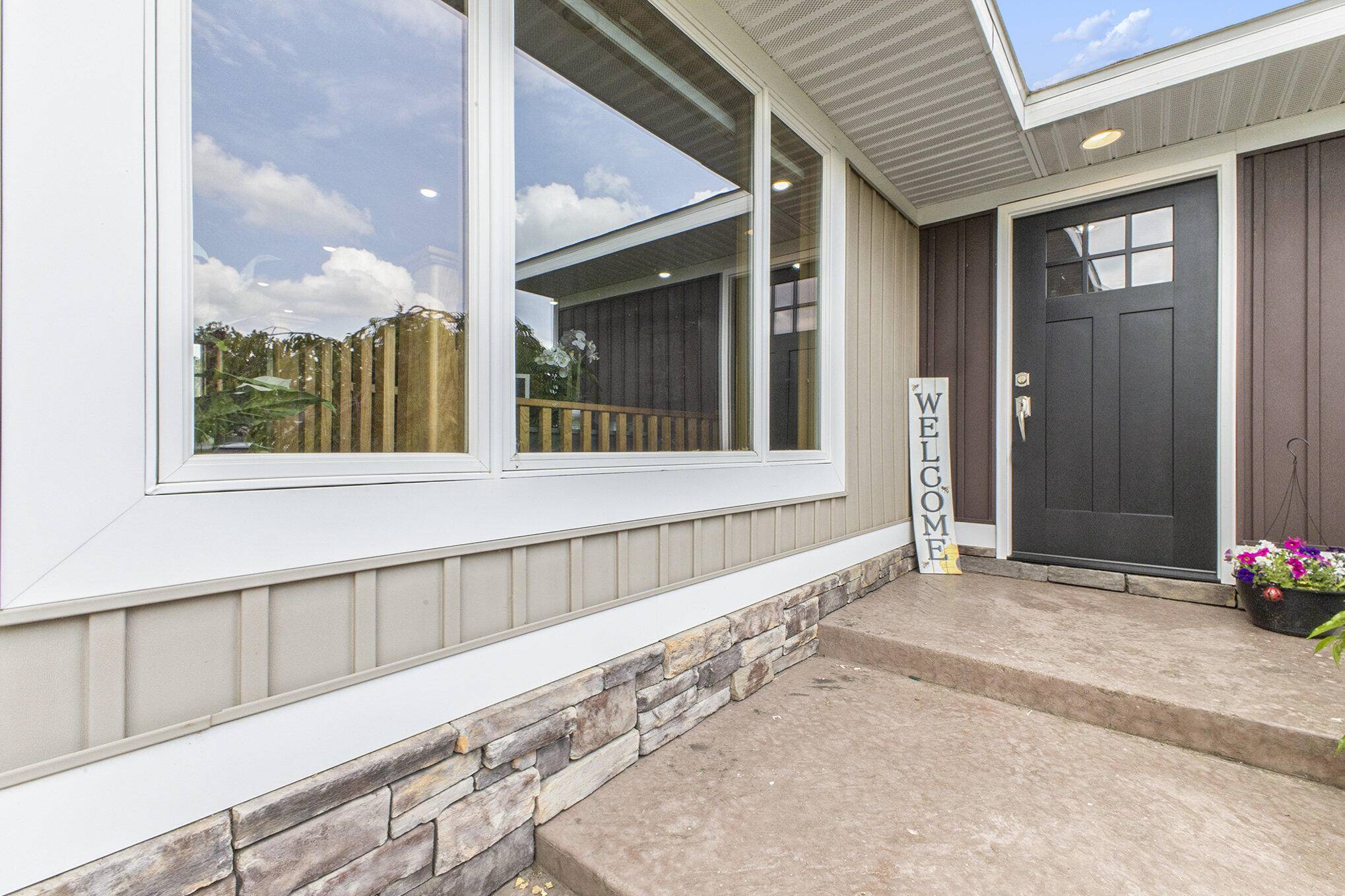 Allendale, MI 49401,9749 48th Avenue
