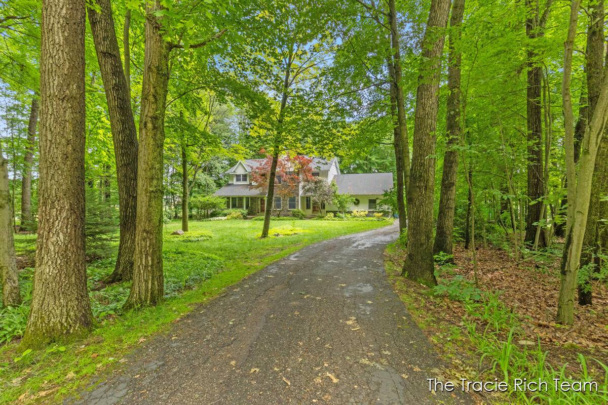 Rockford, MI 49341,8550 Winter Forest NE Drive