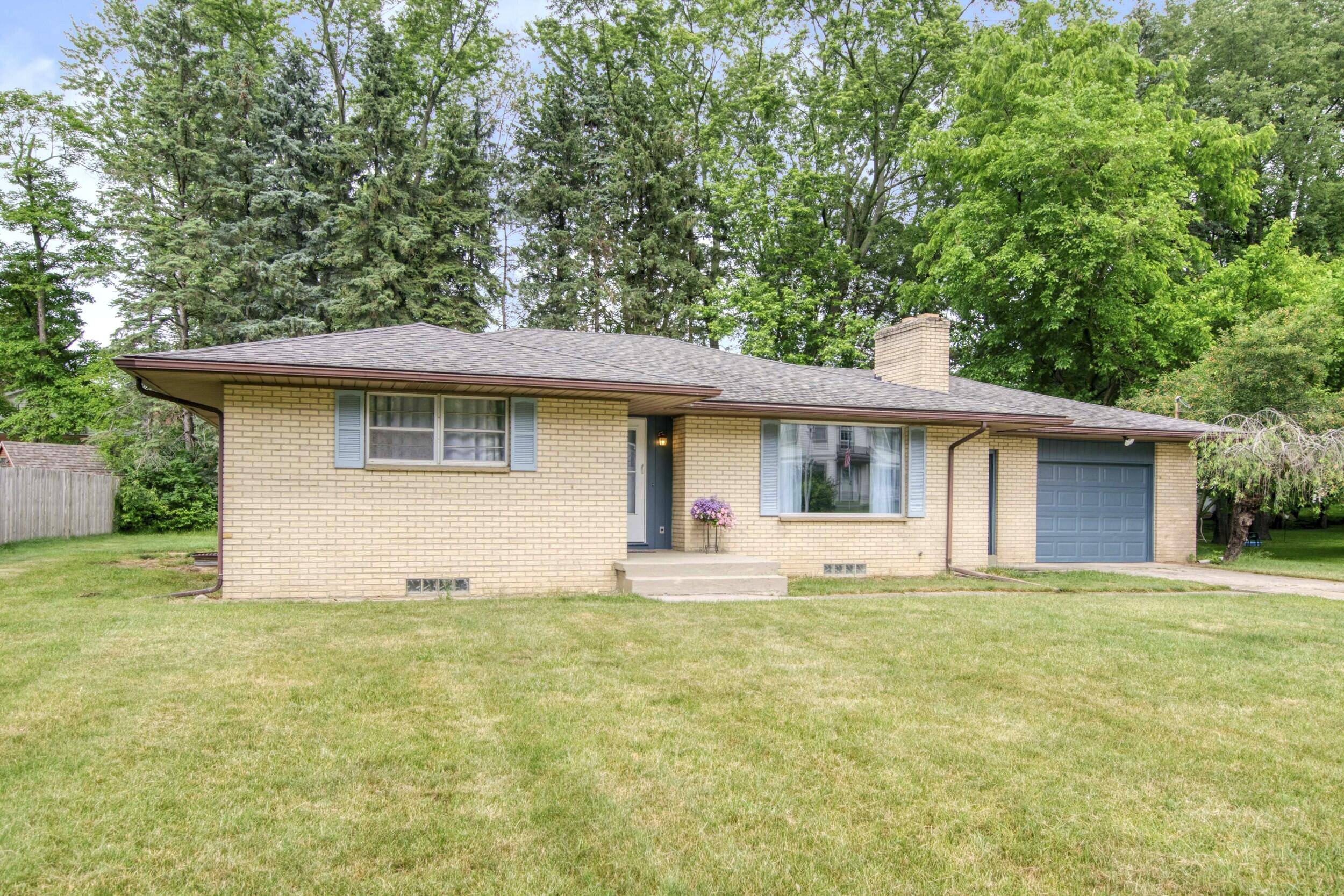 Wyoming, MI 49519,1736 Glenvale SW Drive