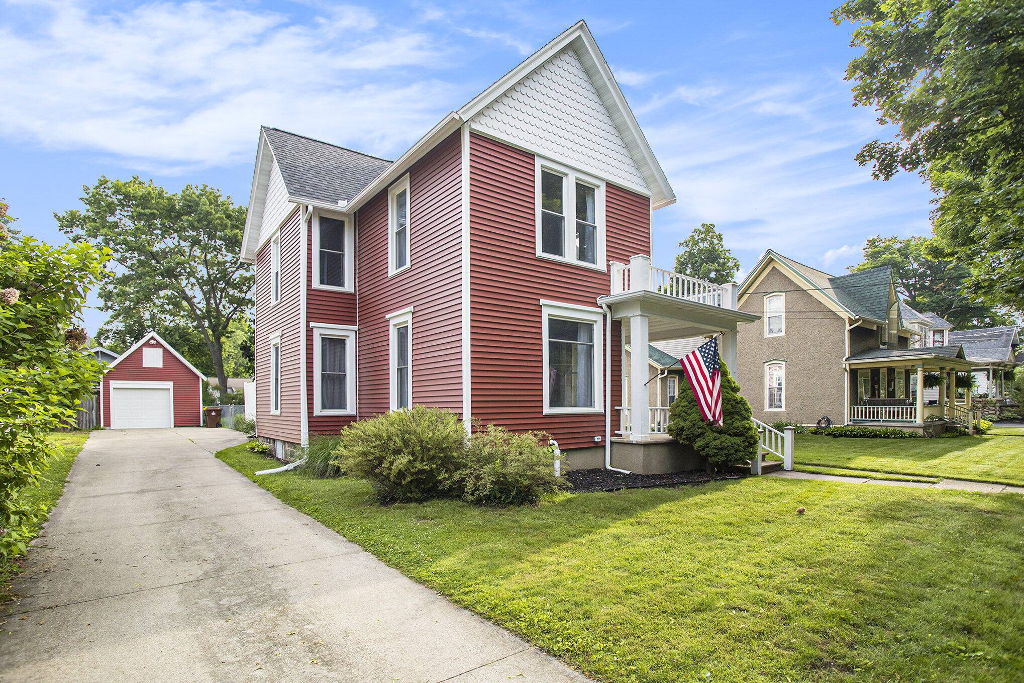 Marshall, MI 49068,520 W Mansion Street