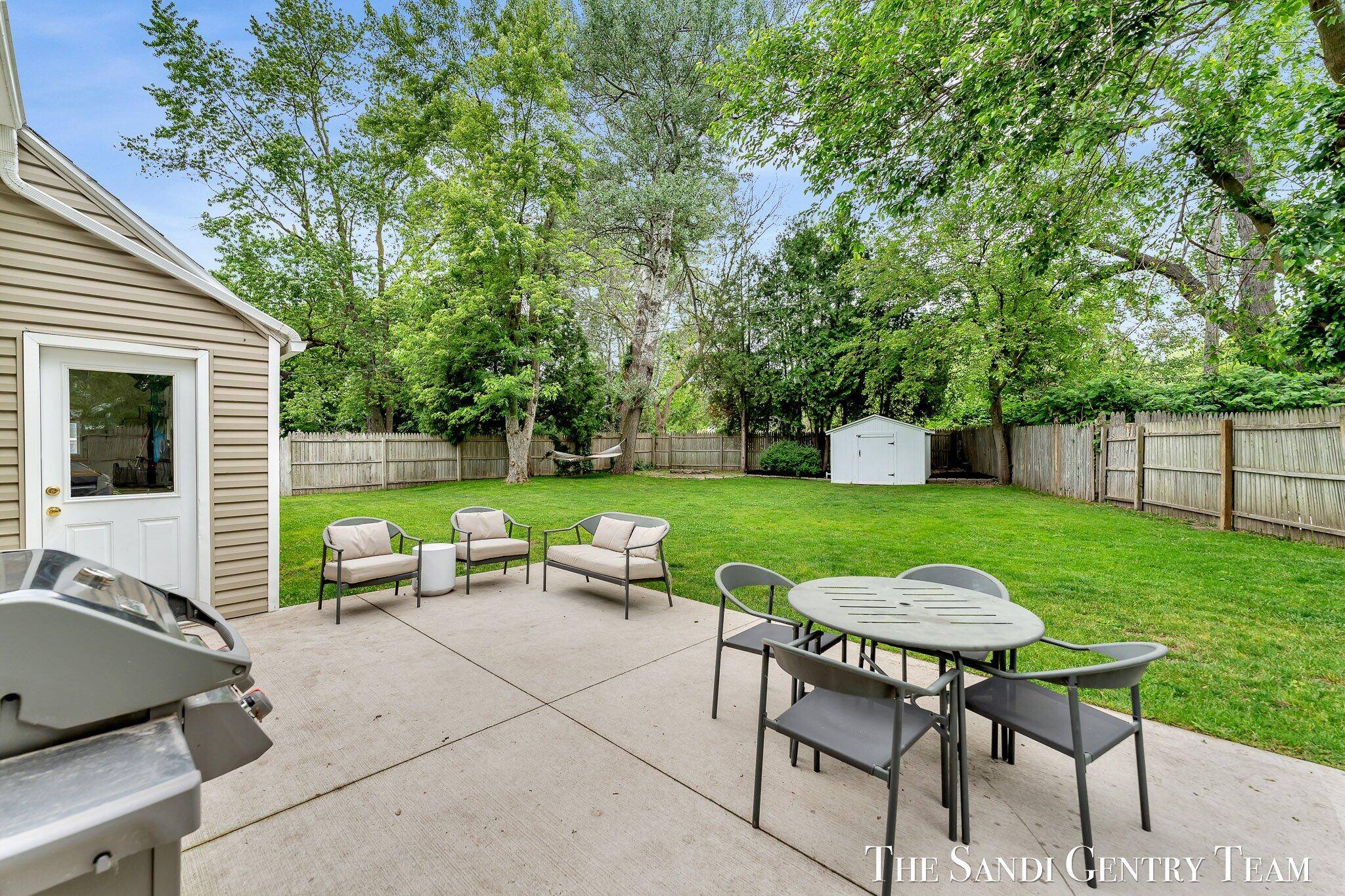 Ferrysburg, MI 49409,506 3rd Street
