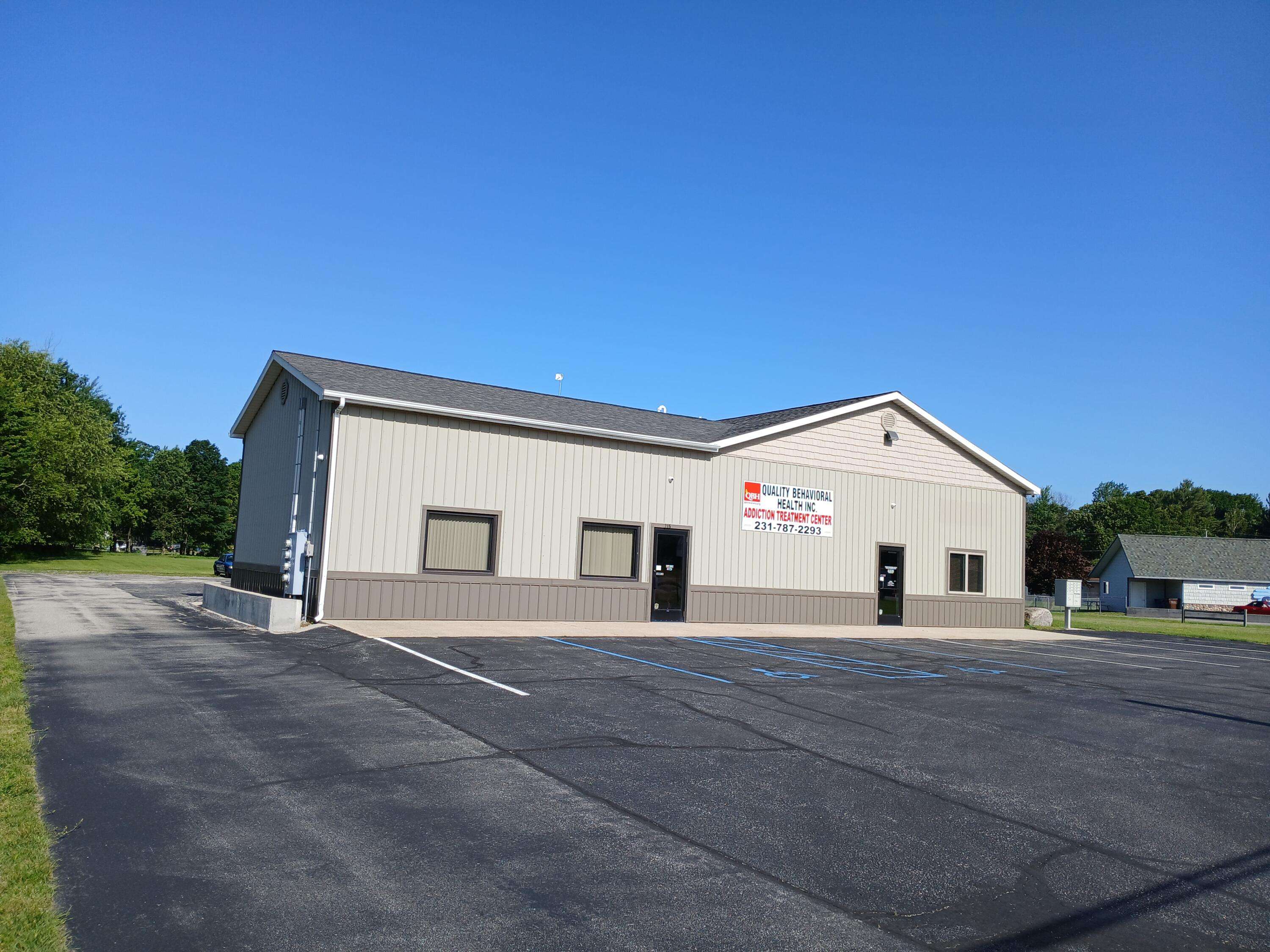 Ludington, MI 49431,215 N Jebavy Drive
