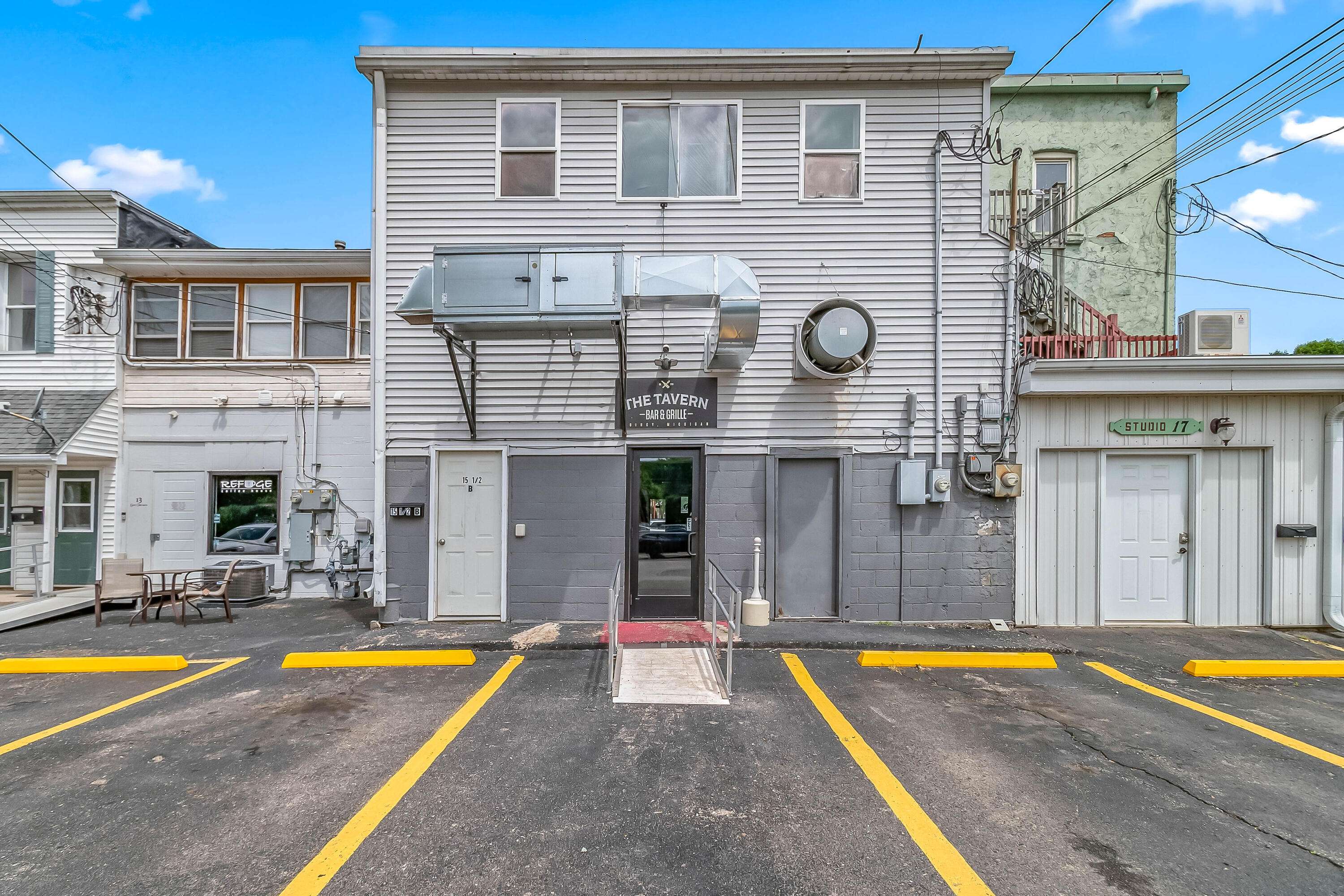 Quincy, MI 49082,15 E Chicago Street