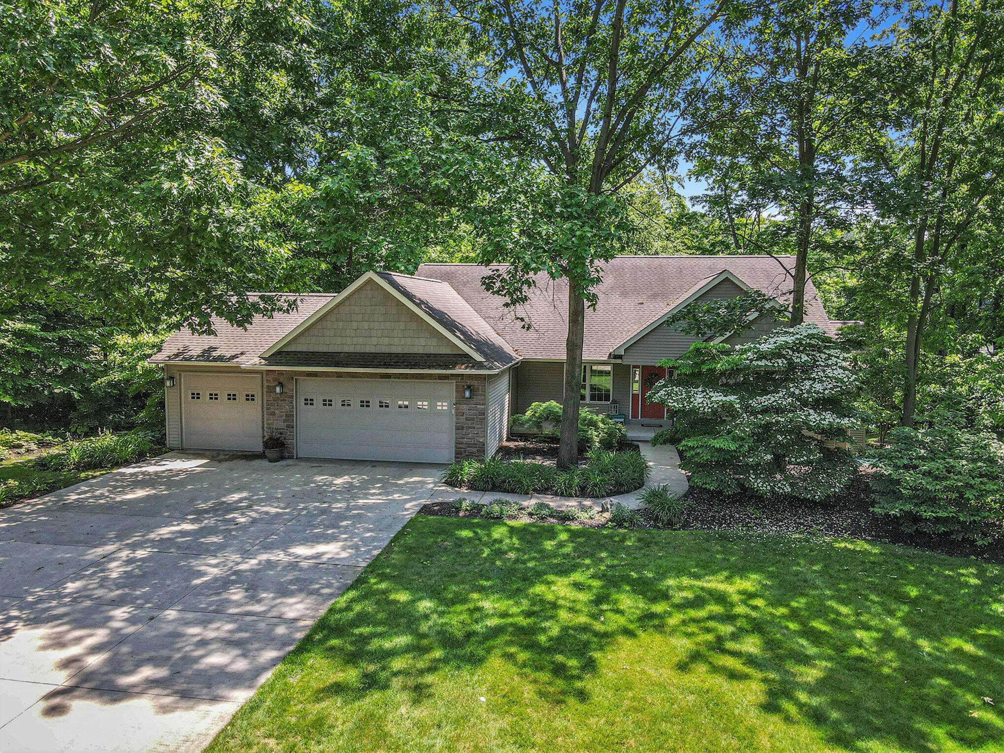 Allegan, MI 49010,3314 Westview Court