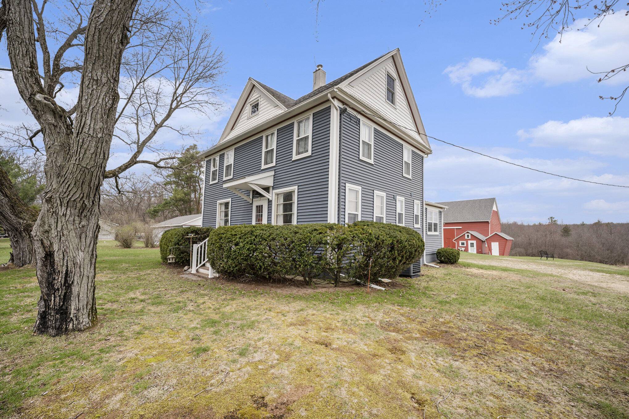 Fennville, MI 49408,5233 124th Avenue