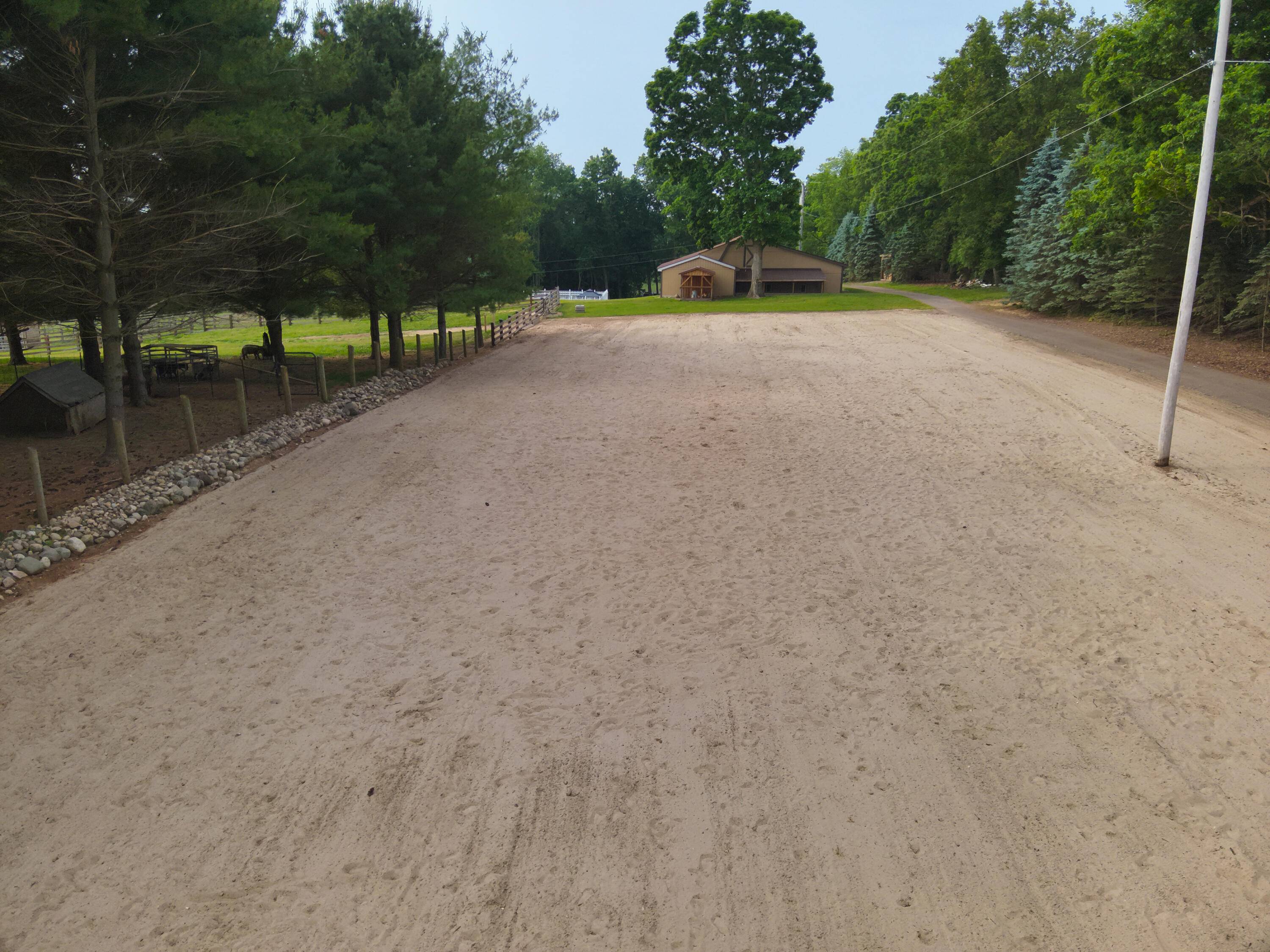 Davisburg, MI 48350,13955 Rattalee Lake Road