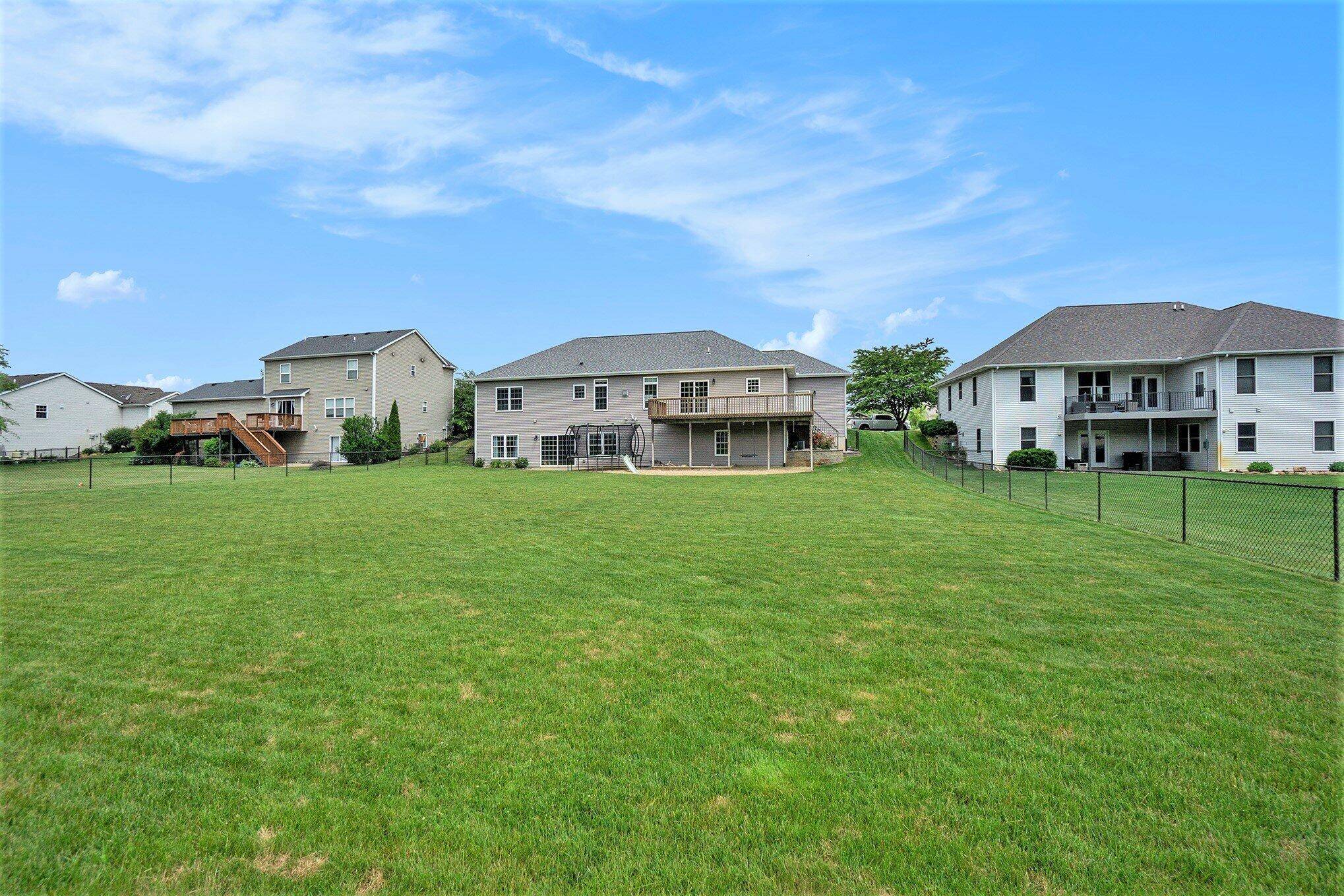 Galesburg, MI 49053,8420 Doe Avenue