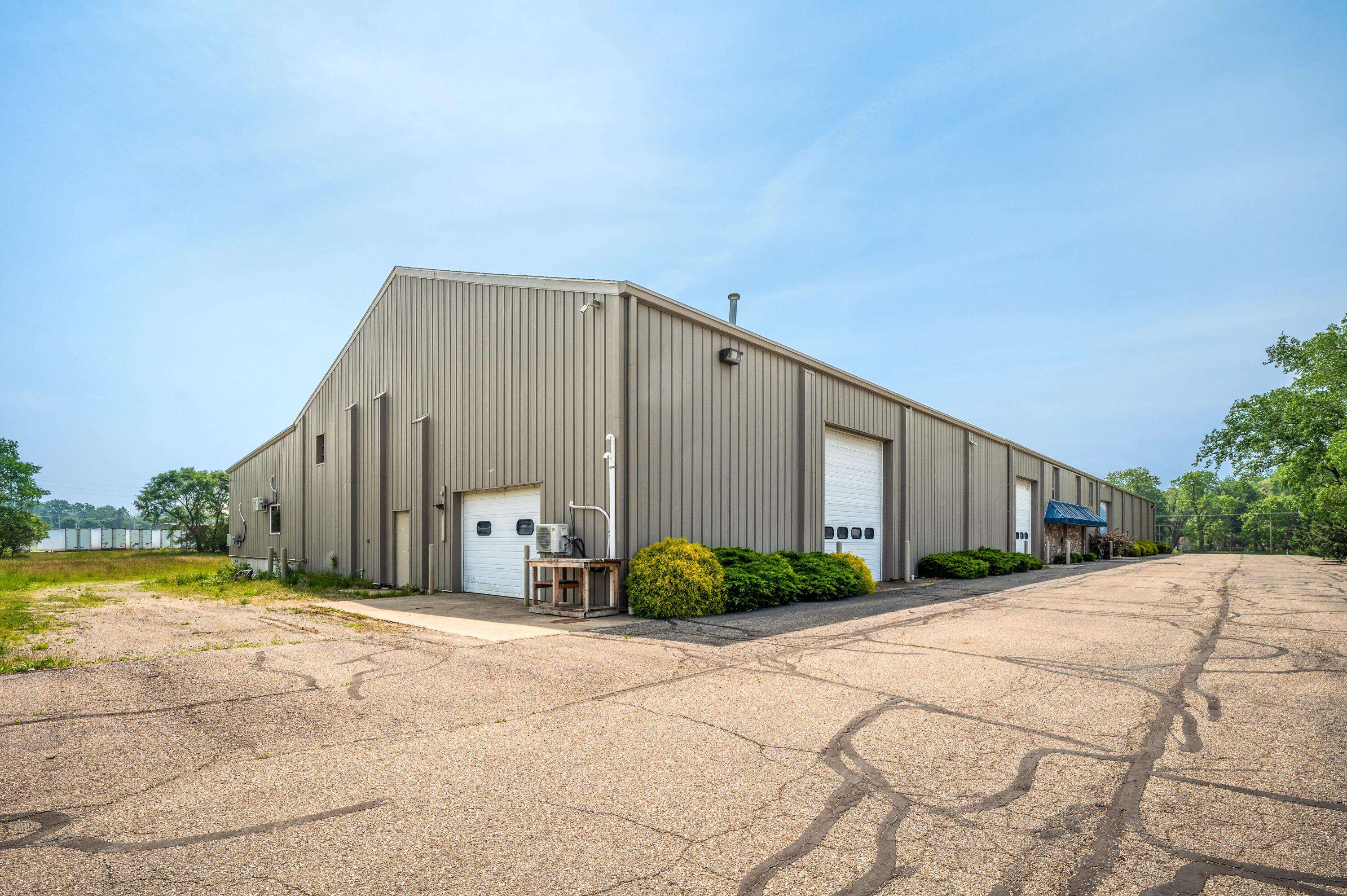 St. Joseph, MI 49085,207 Hawthorne Avenue