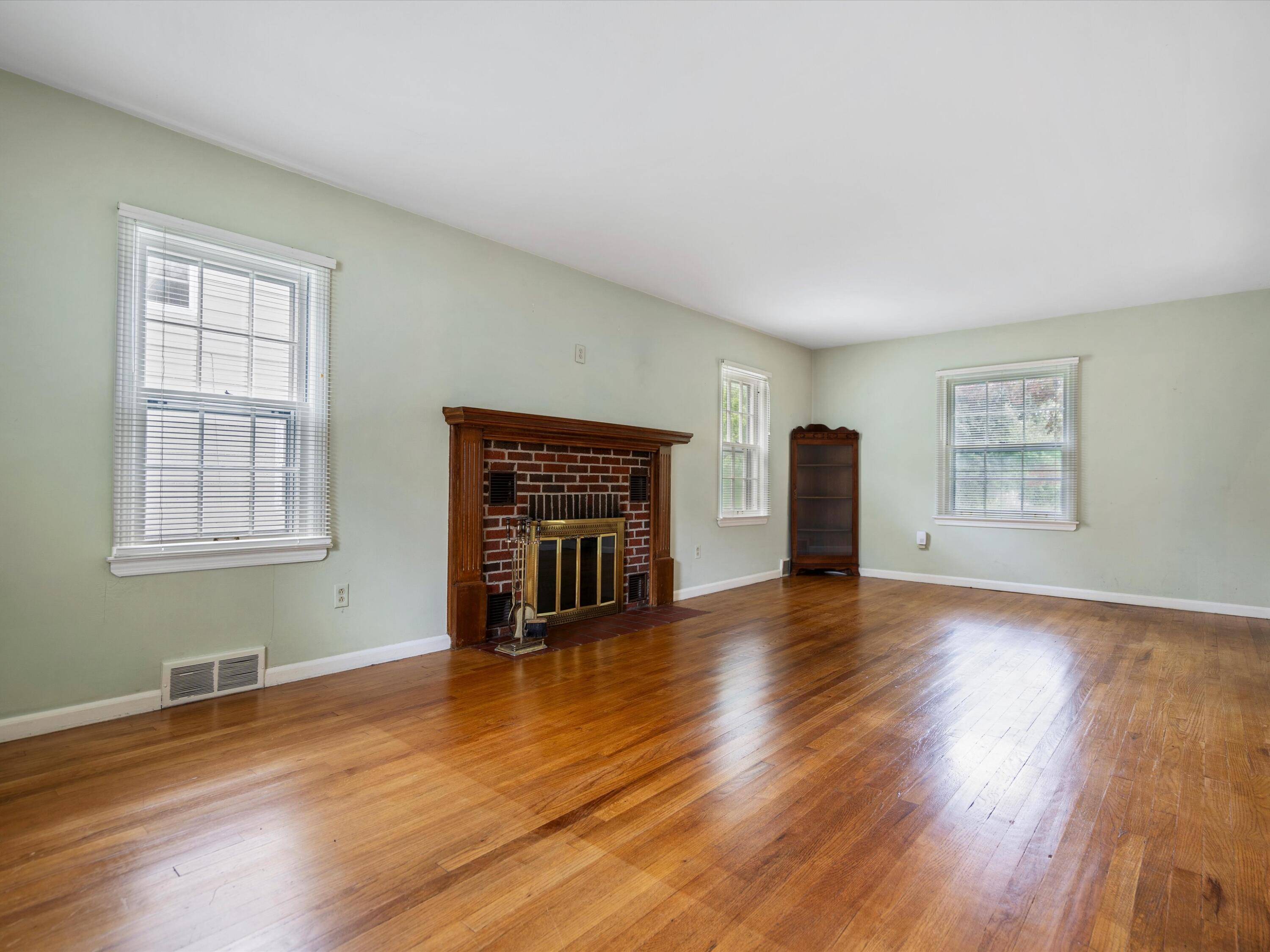 Ypsilanti, MI 48197,1215 W Cross Street