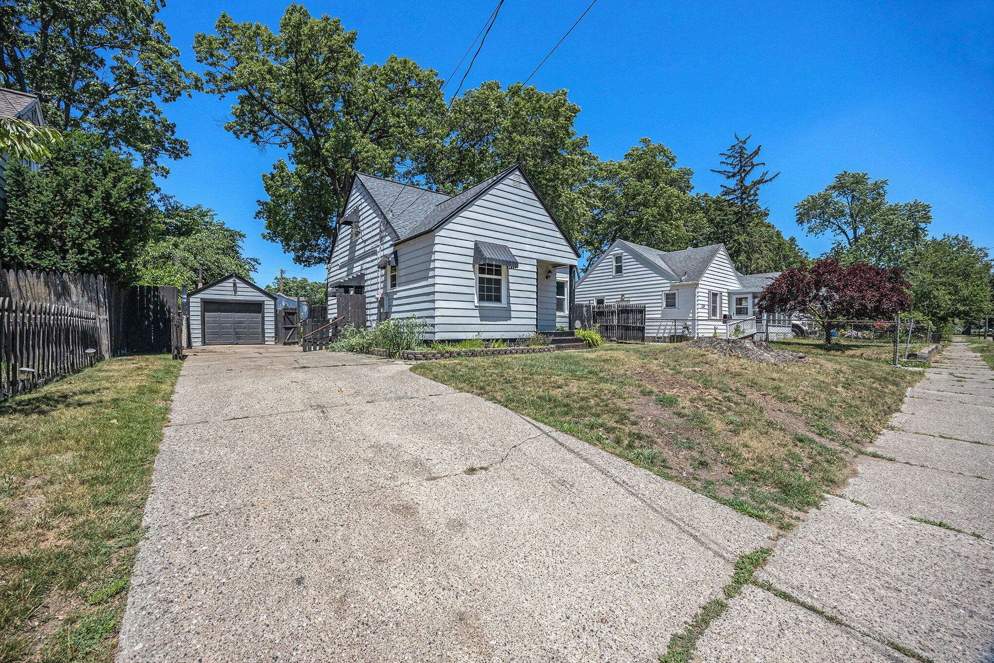 Wyoming, MI 49548,237 Holly Street