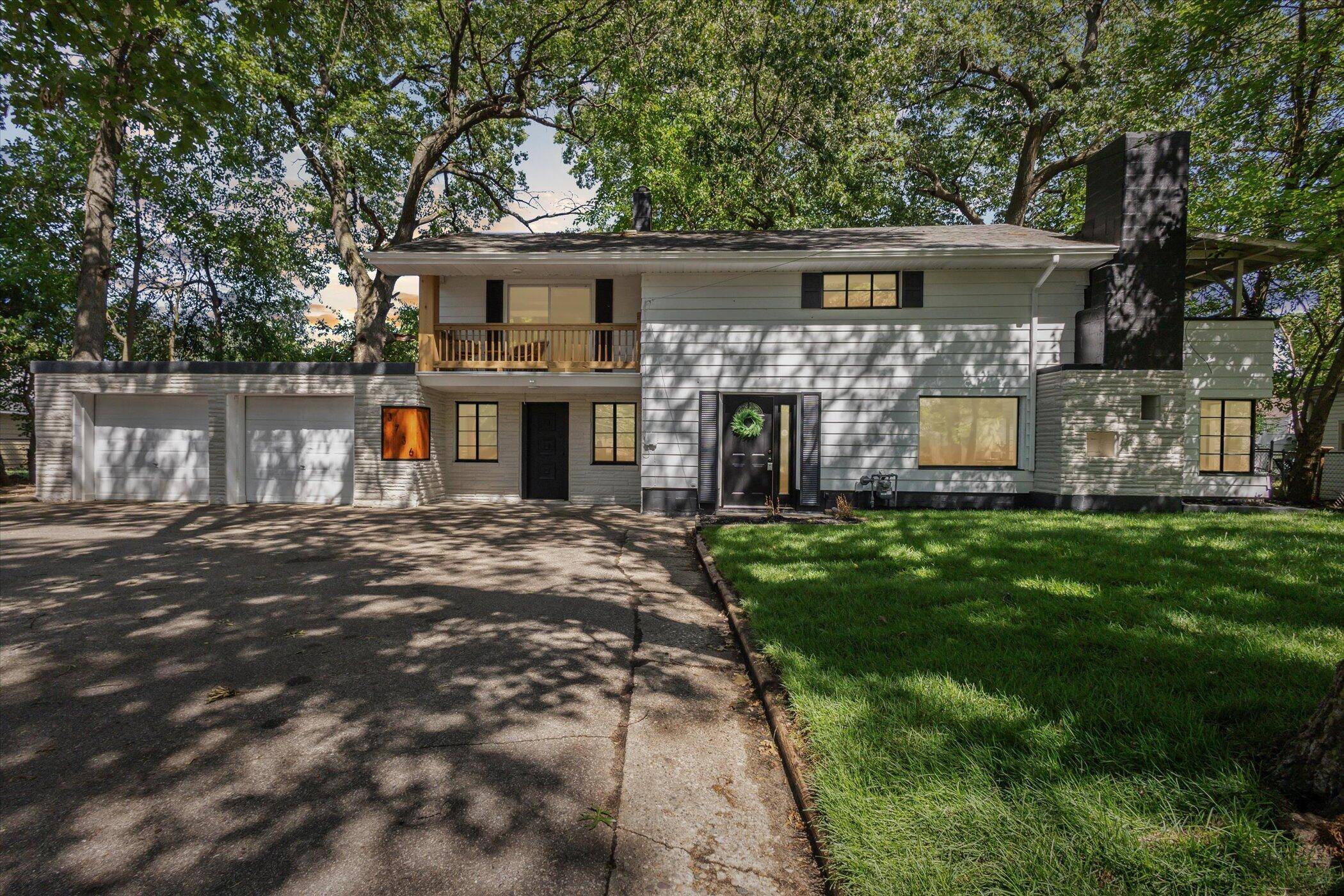 Wyoming, MI 49509,3736 Michael SW Avenue