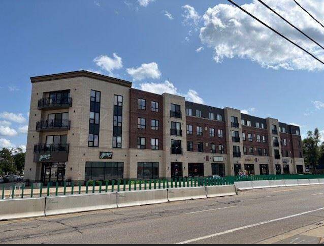 Kalamazoo, MI 49006,2723 W Michigan Avenue