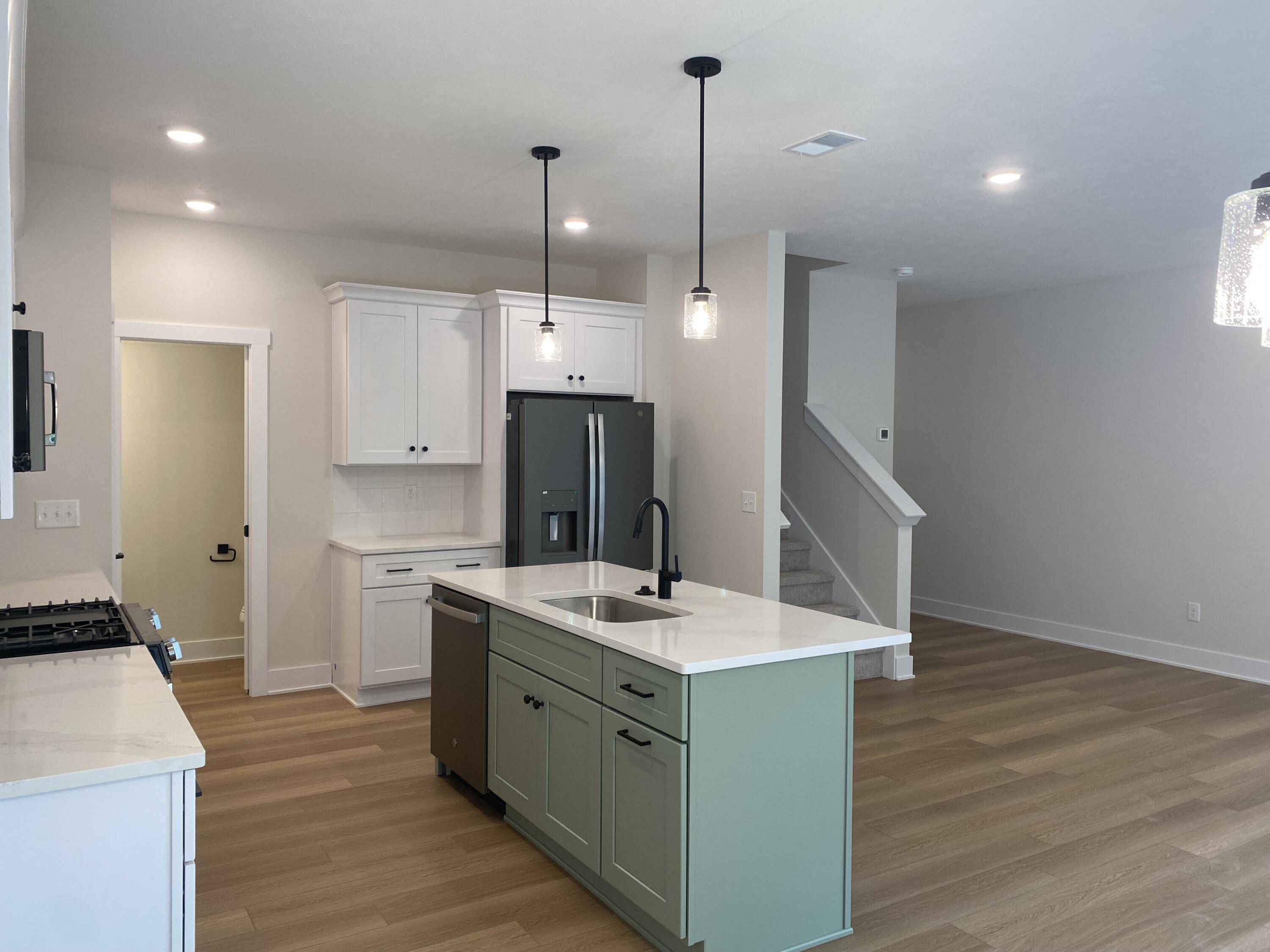 Wyoming, MI 49418,3345 Kings River SW Street #38