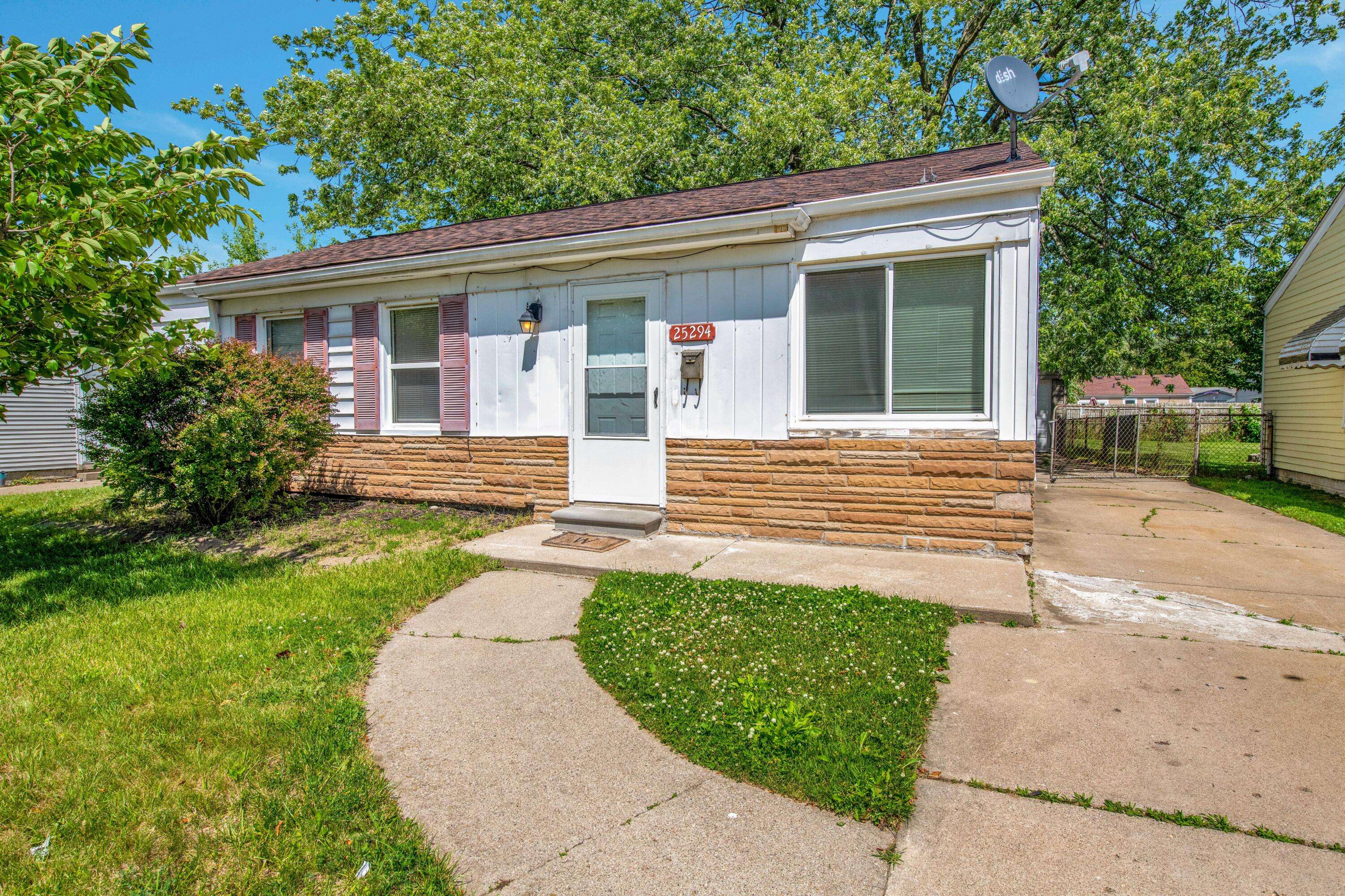 Roseville, MI 48066,25294 Wiseman Street