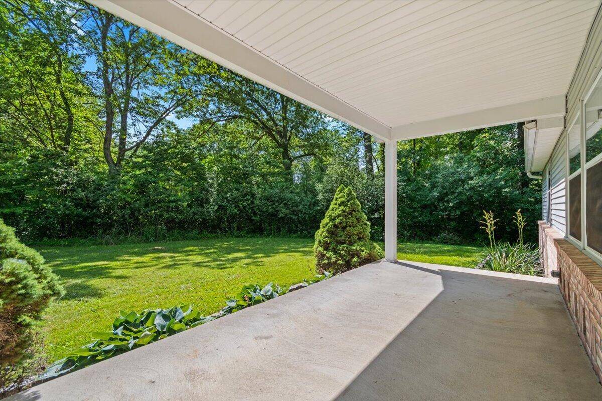 Belleville, MI 48111,21710 Clark Road