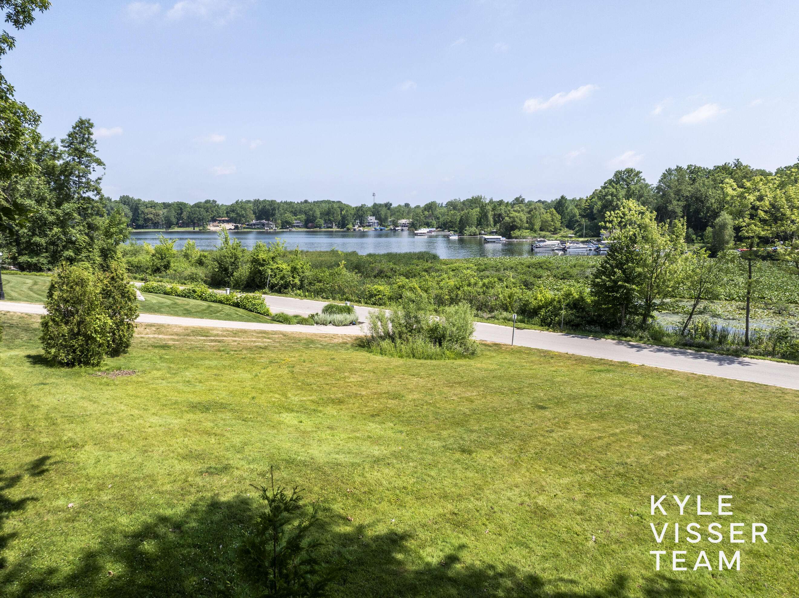 Grand Rapids, MI 49506,3120 Reeds Lake SE Boulevard
