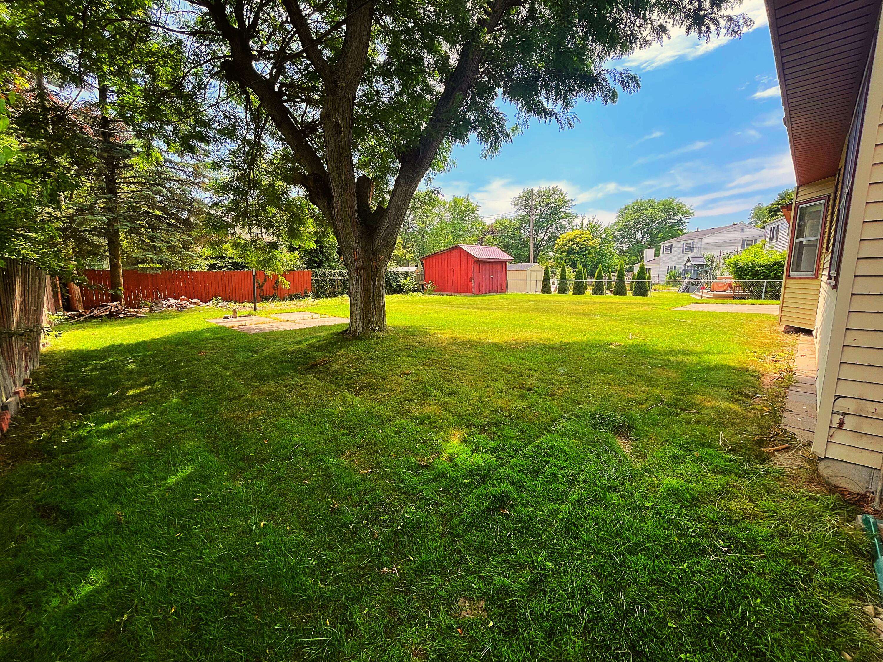 Lansing, MI 48912,3226 Stonewood Drive