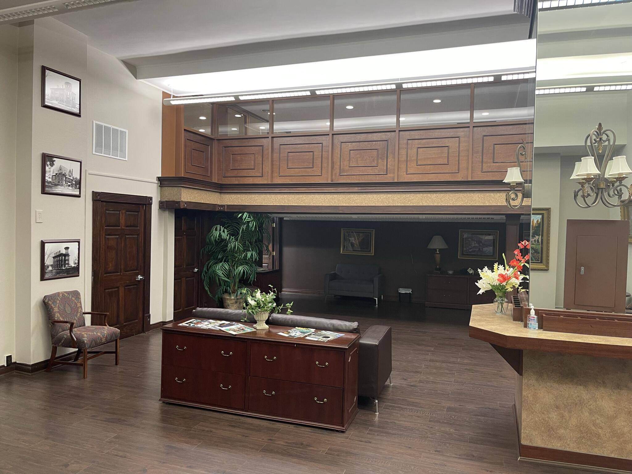 Kalamazoo, MI 49007,107 W Michigan Avenue #3-4