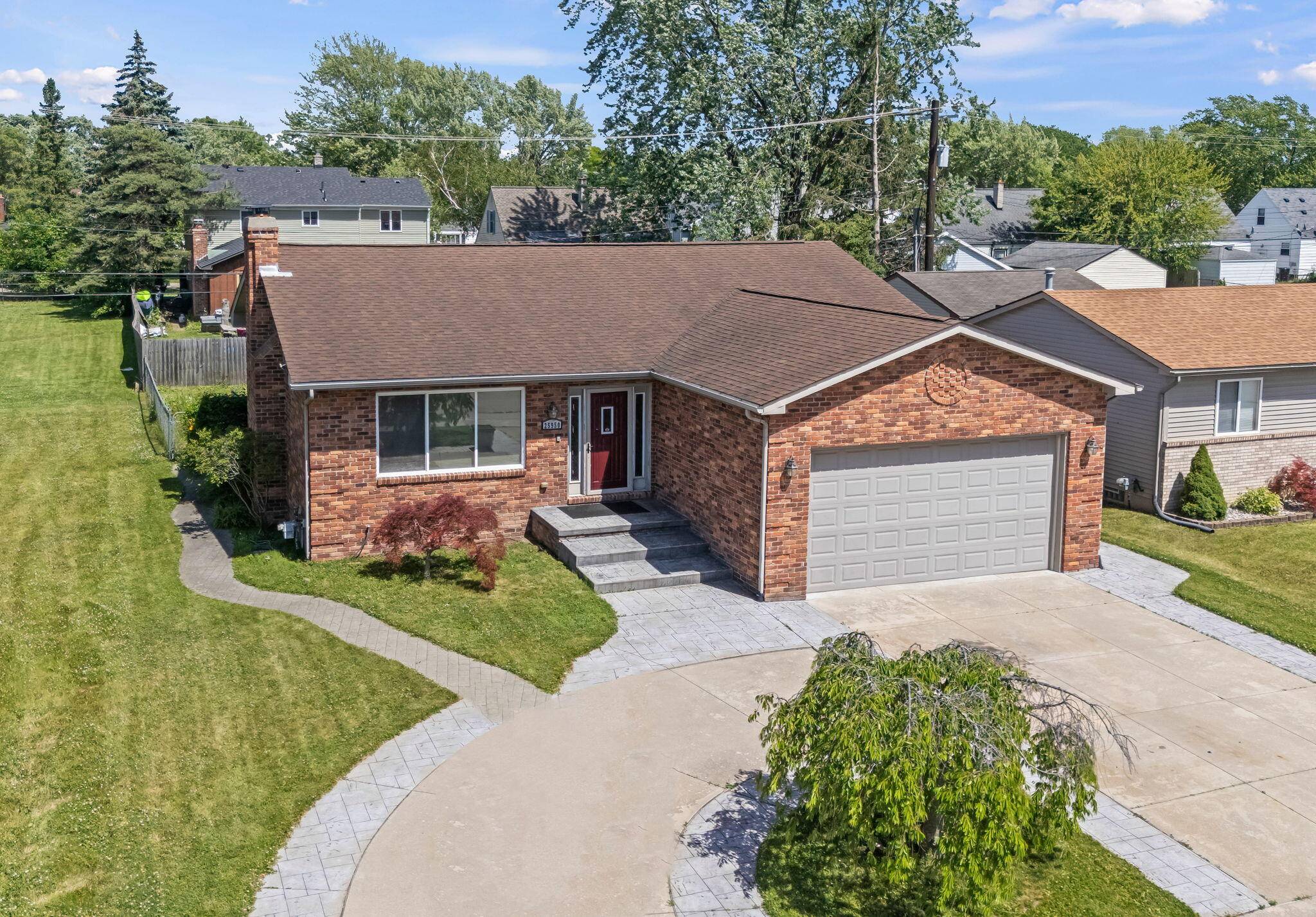 Roseville, MI 48066,25950 Lehner Court