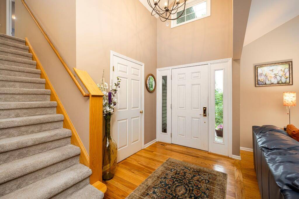 Ann Arbor, MI 48103,4535 W Loch Alpine Drive