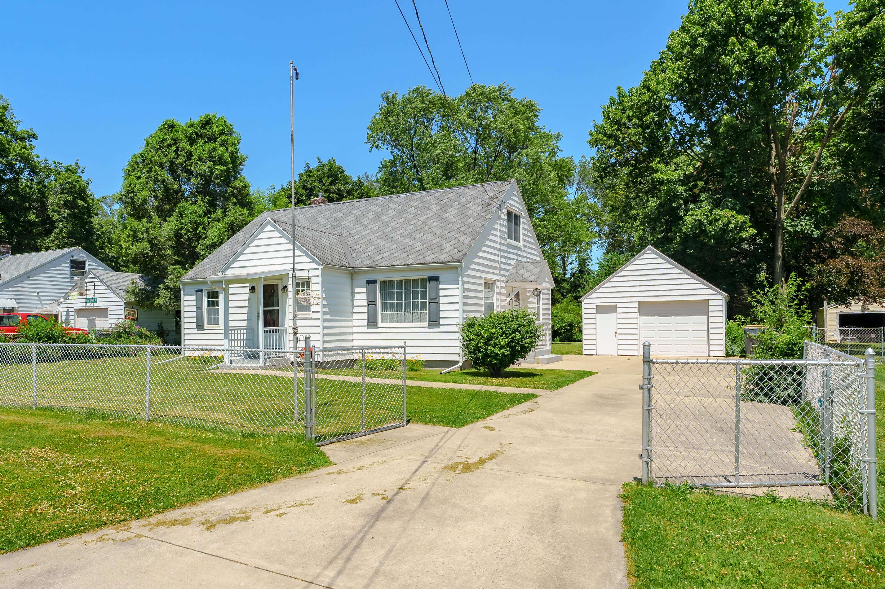 Portage, MI 49002,2125 Fairfield Road