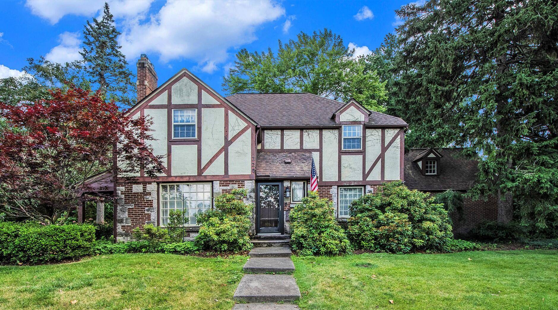 Grand Rapids, MI 49505,320 Boltwood NE Drive