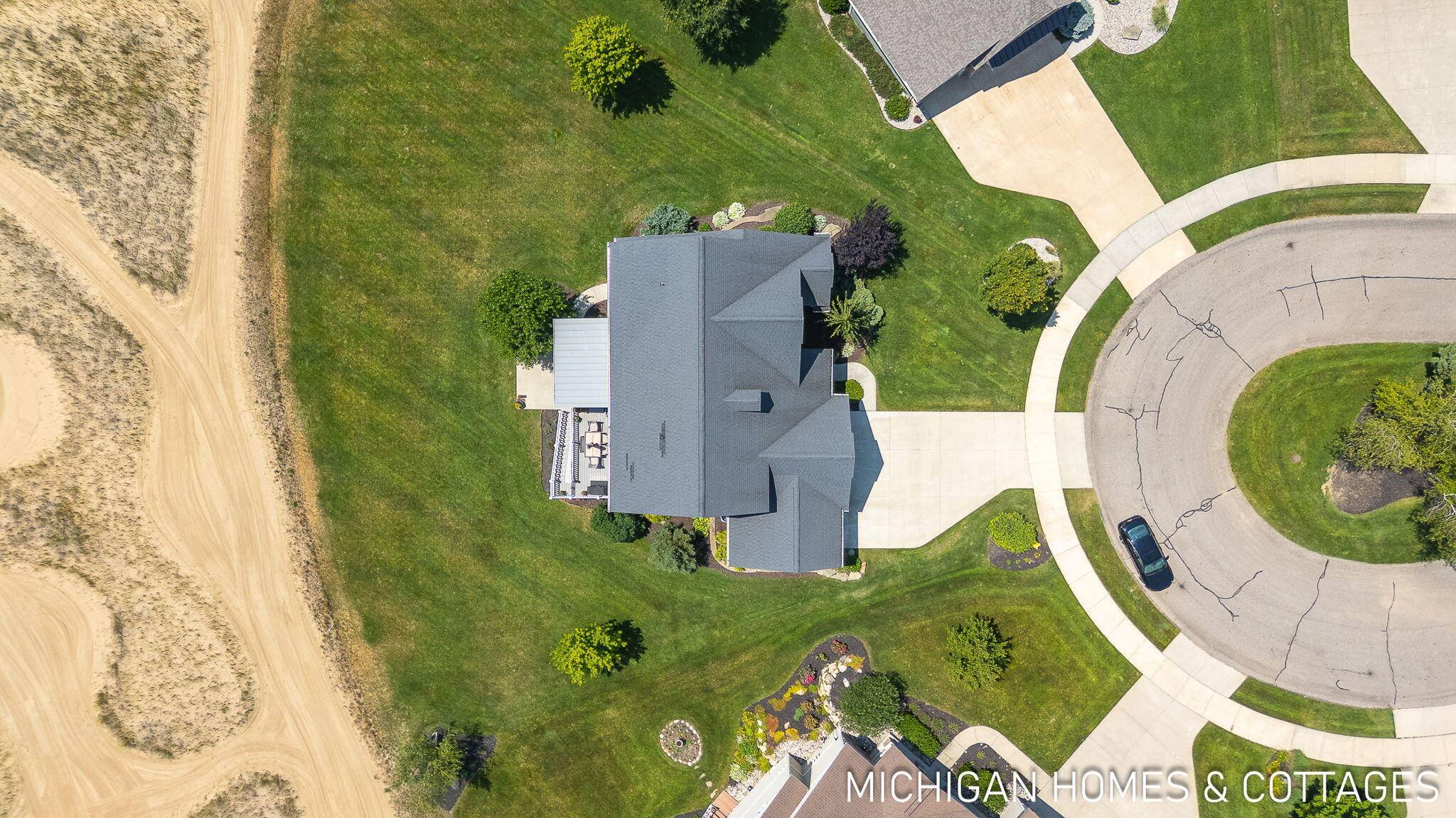 Holland, MI 49424,4401 Grand Point