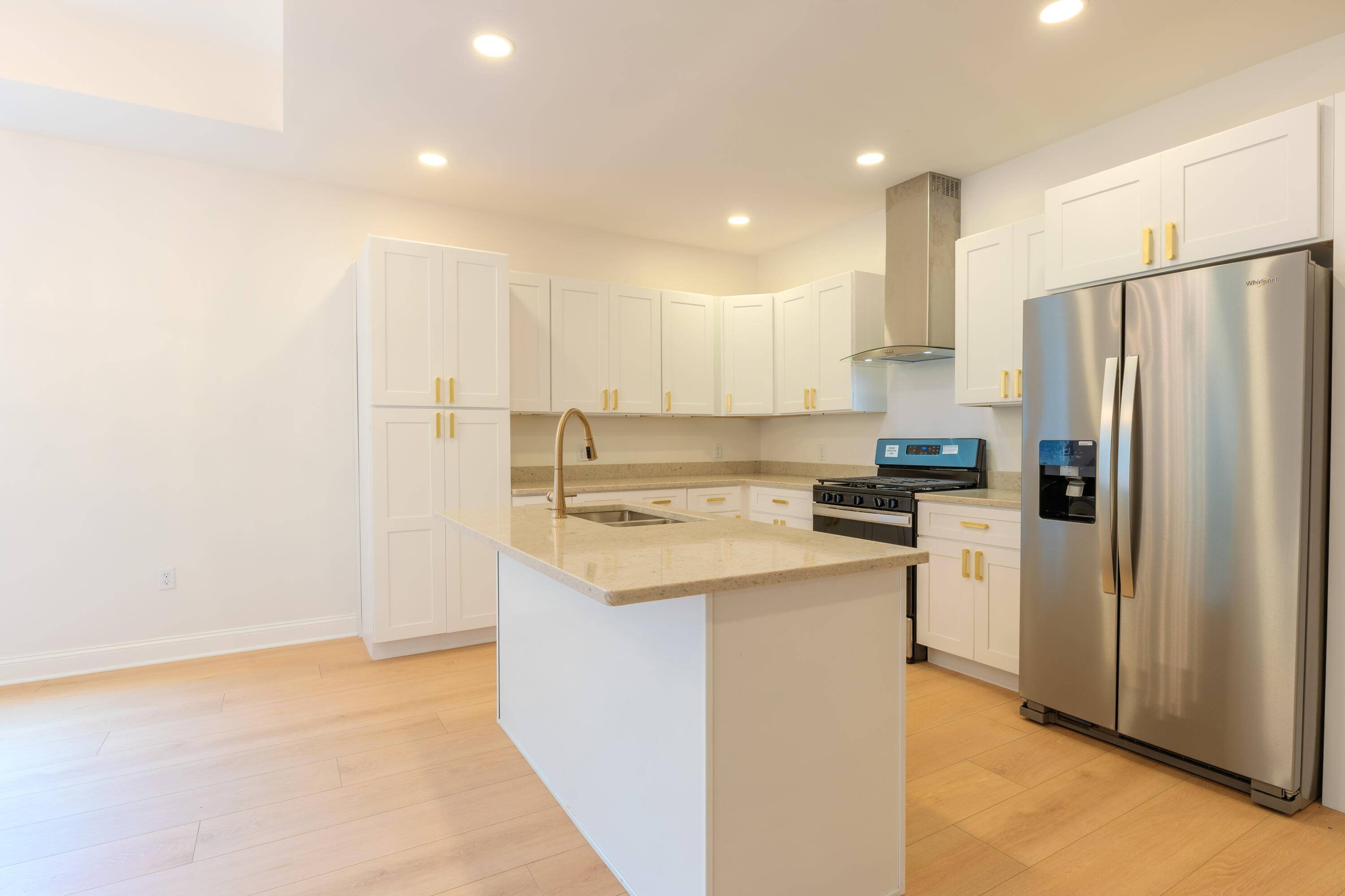 Bangor, MI 49013,323 E Arlington Street
