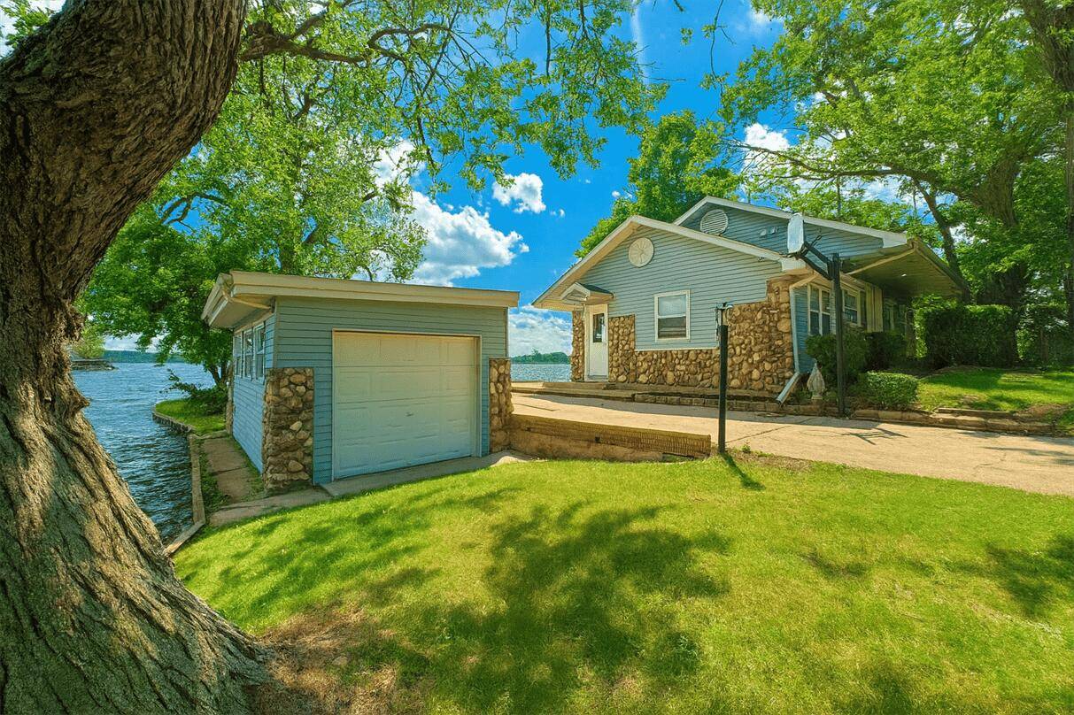 Michigan Center, MI 49254,238 Cooks Landing