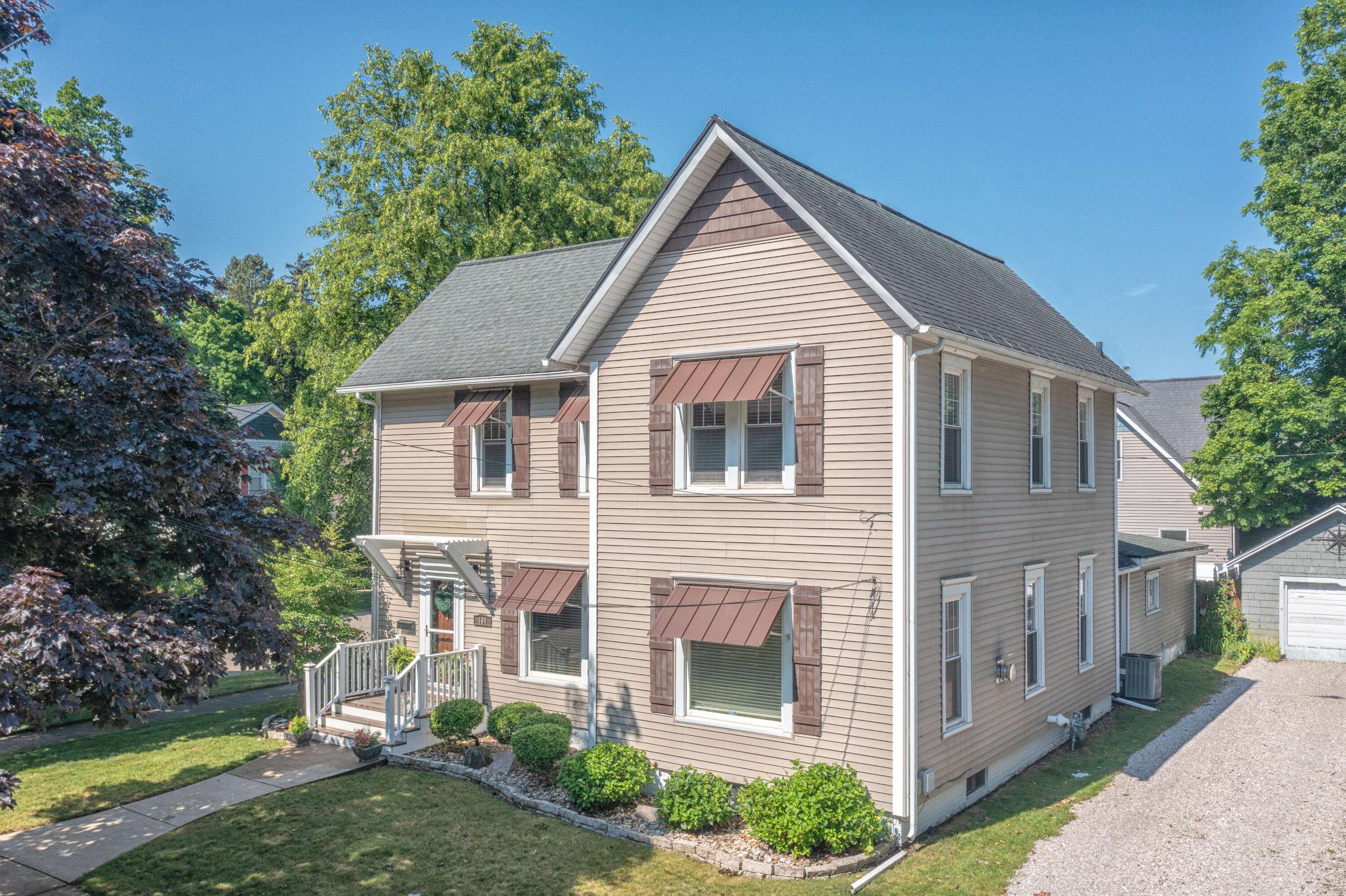 South Haven, MI 49090,464 Kalamazoo Street