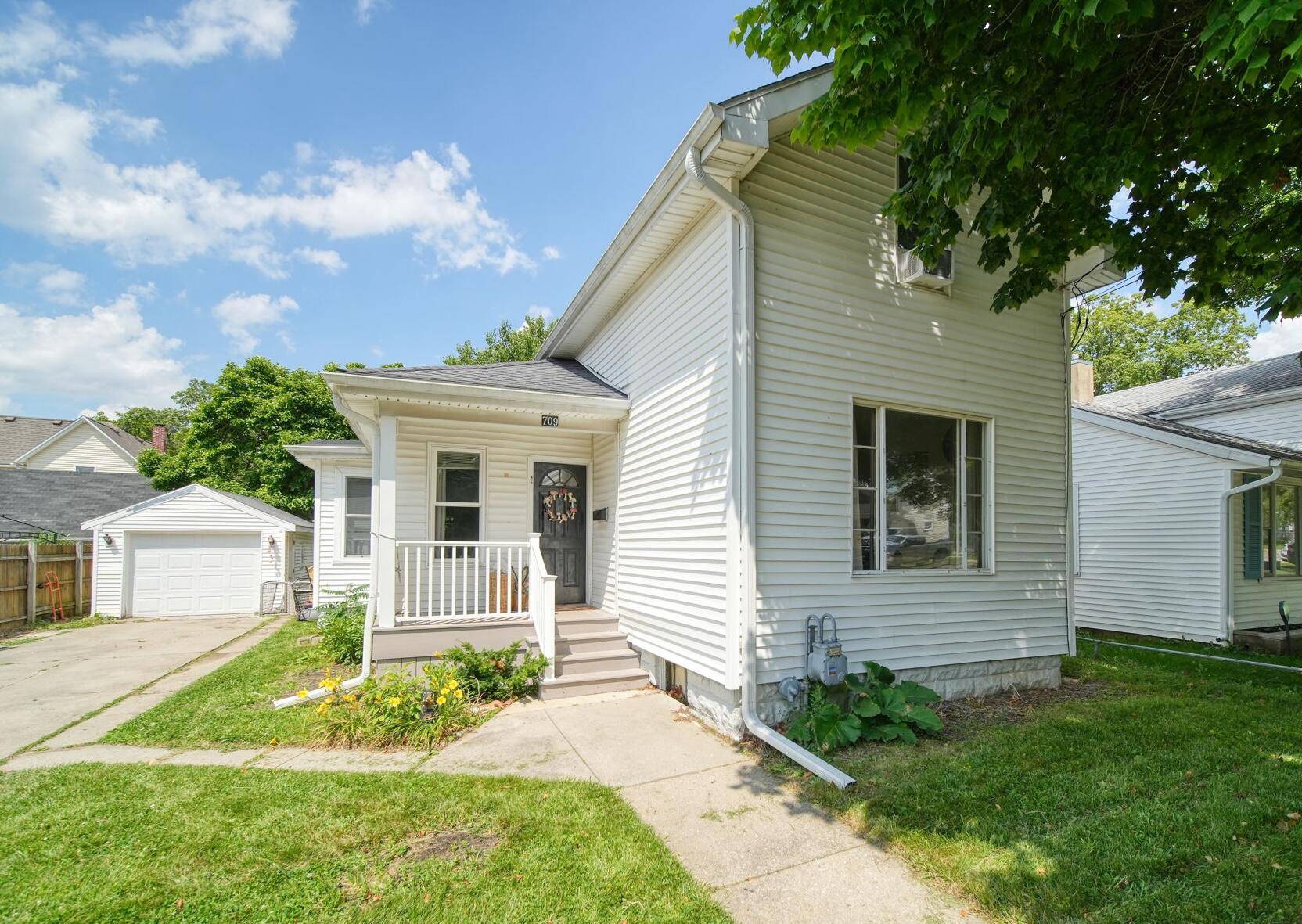Adrian, MI 49221,709 E Front Street