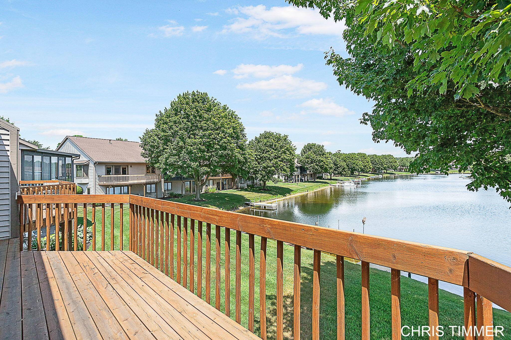 Zeeland, MI 49464,2072 Lakeview Drive