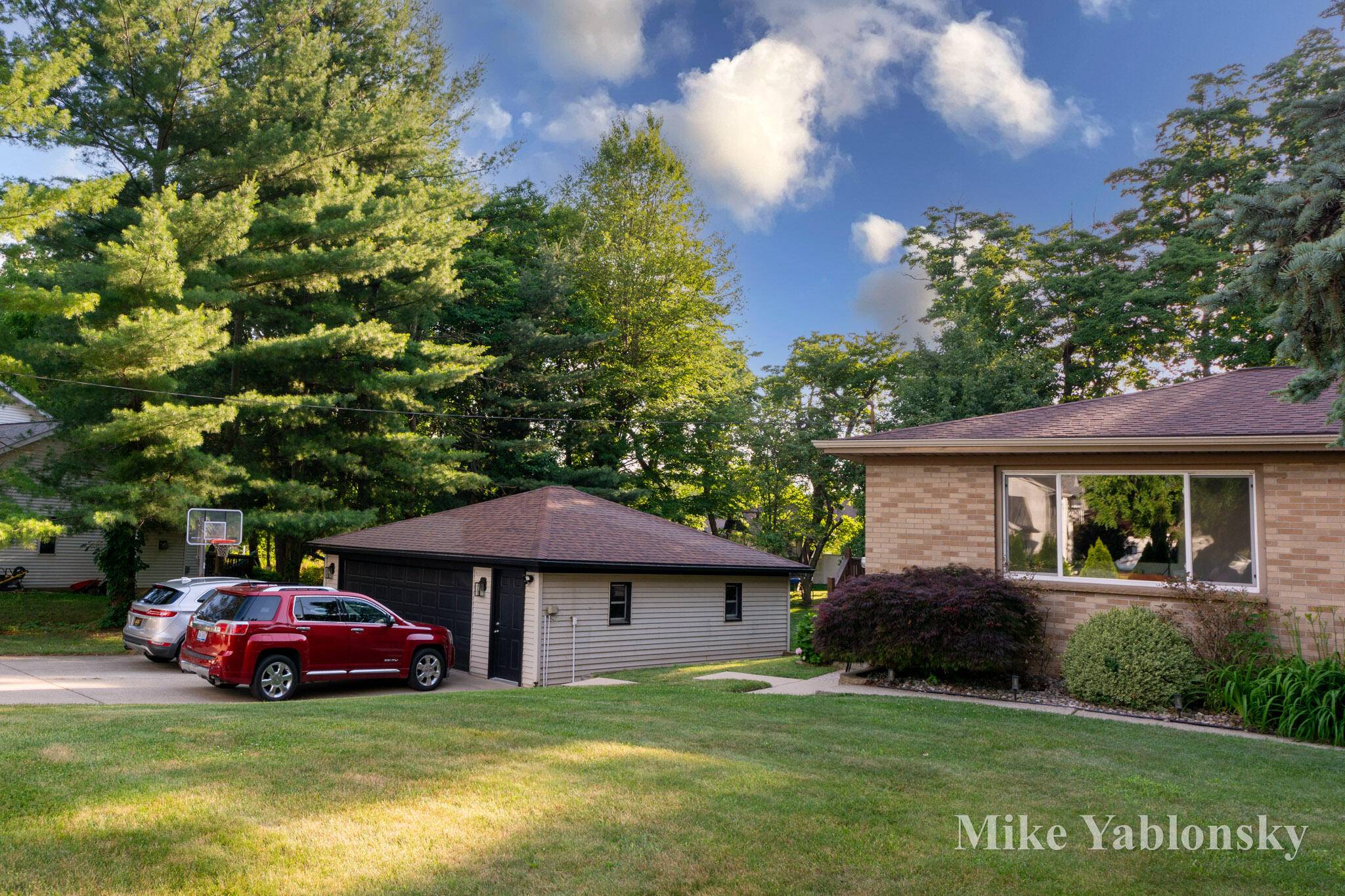 Wyoming, MI 49519,1766 Glenvale SW Drive