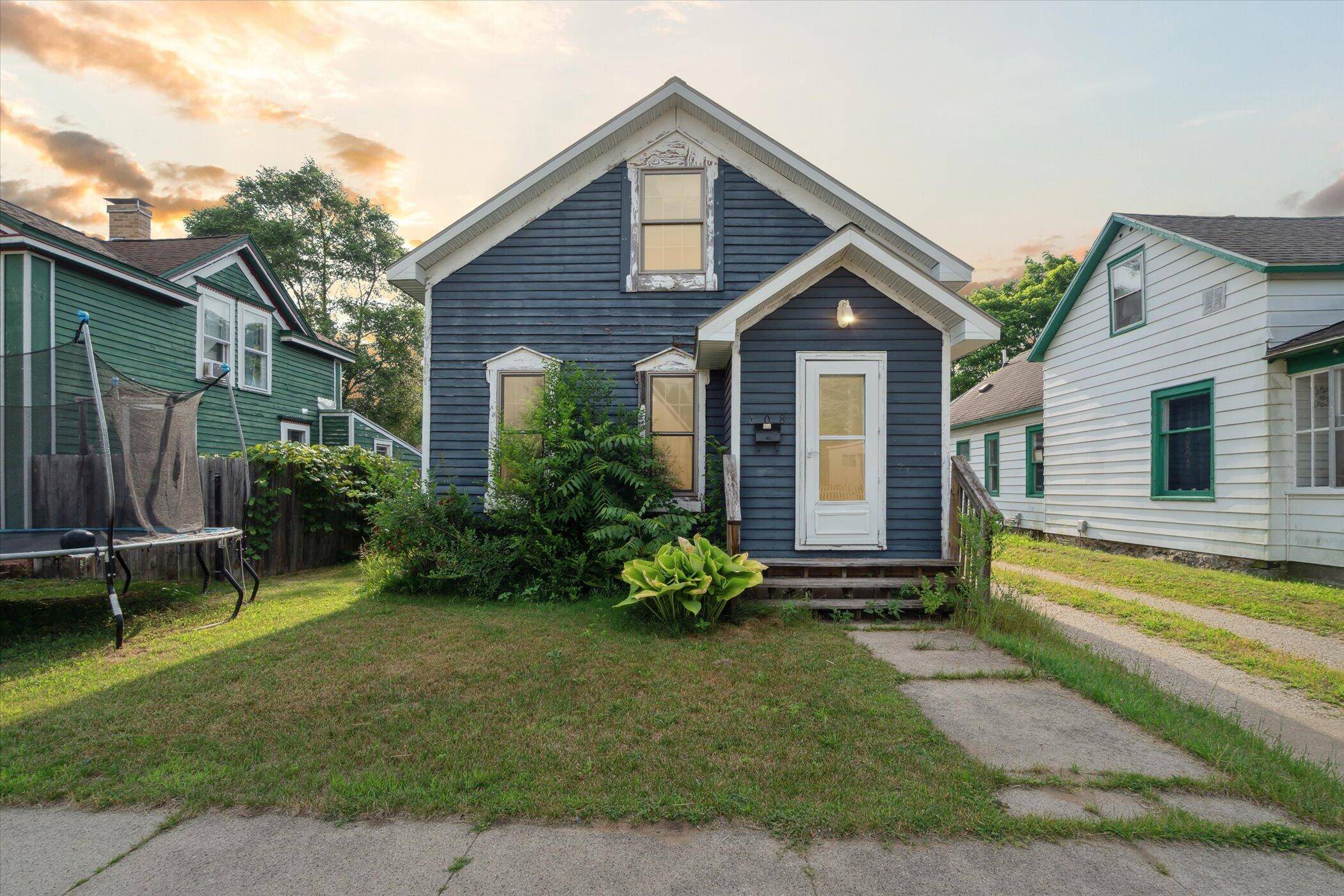 Greenville, MI 48838,108 Webster Street