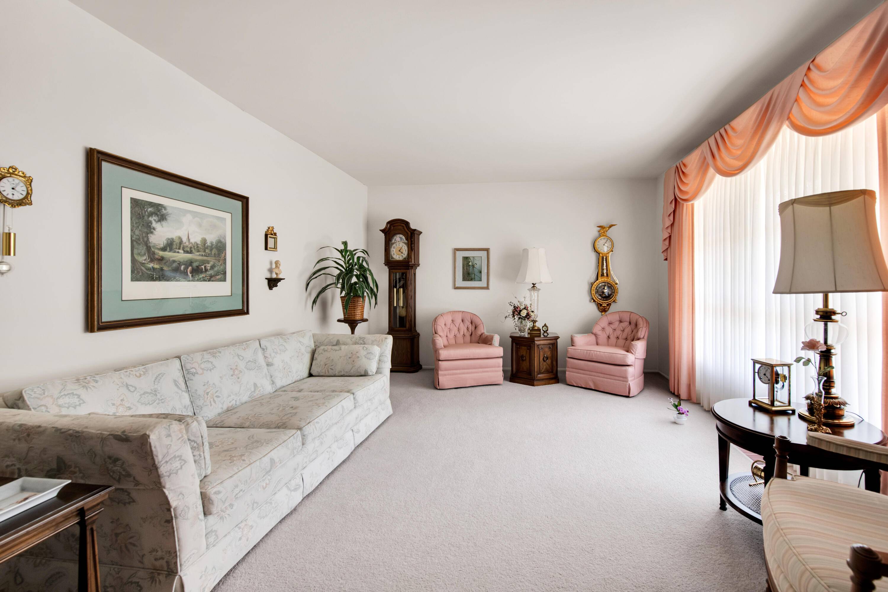 Livonia, MI 48154,36738 Roycroft Street