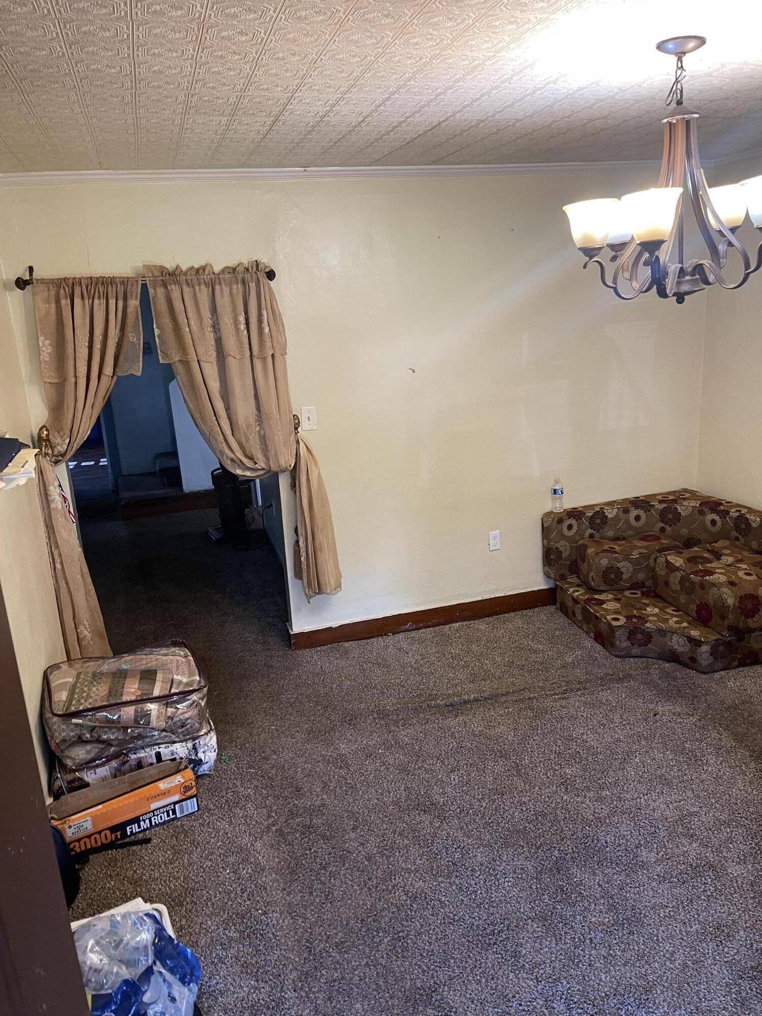 Hamtramck, MI 48212,2971 Roosevelt Street