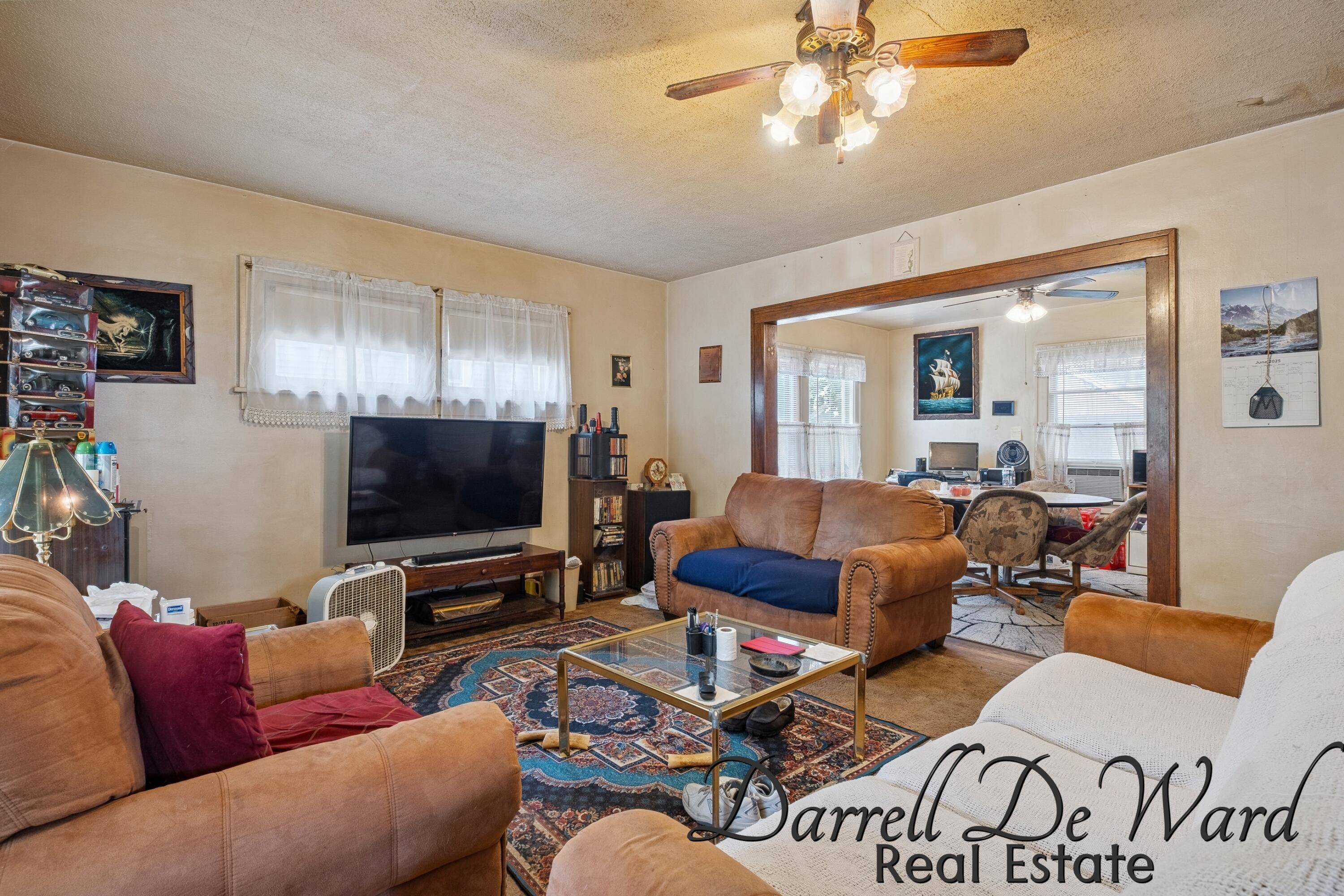 Grand Rapids, MI 49503,843 Clancy NE Avenue