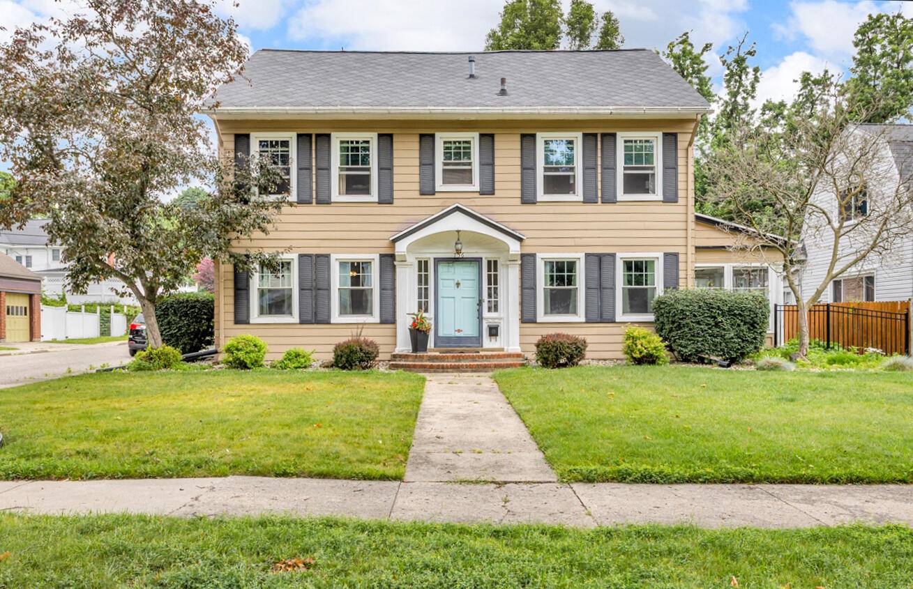 Jackson, MI 49203,756 Crescent Road