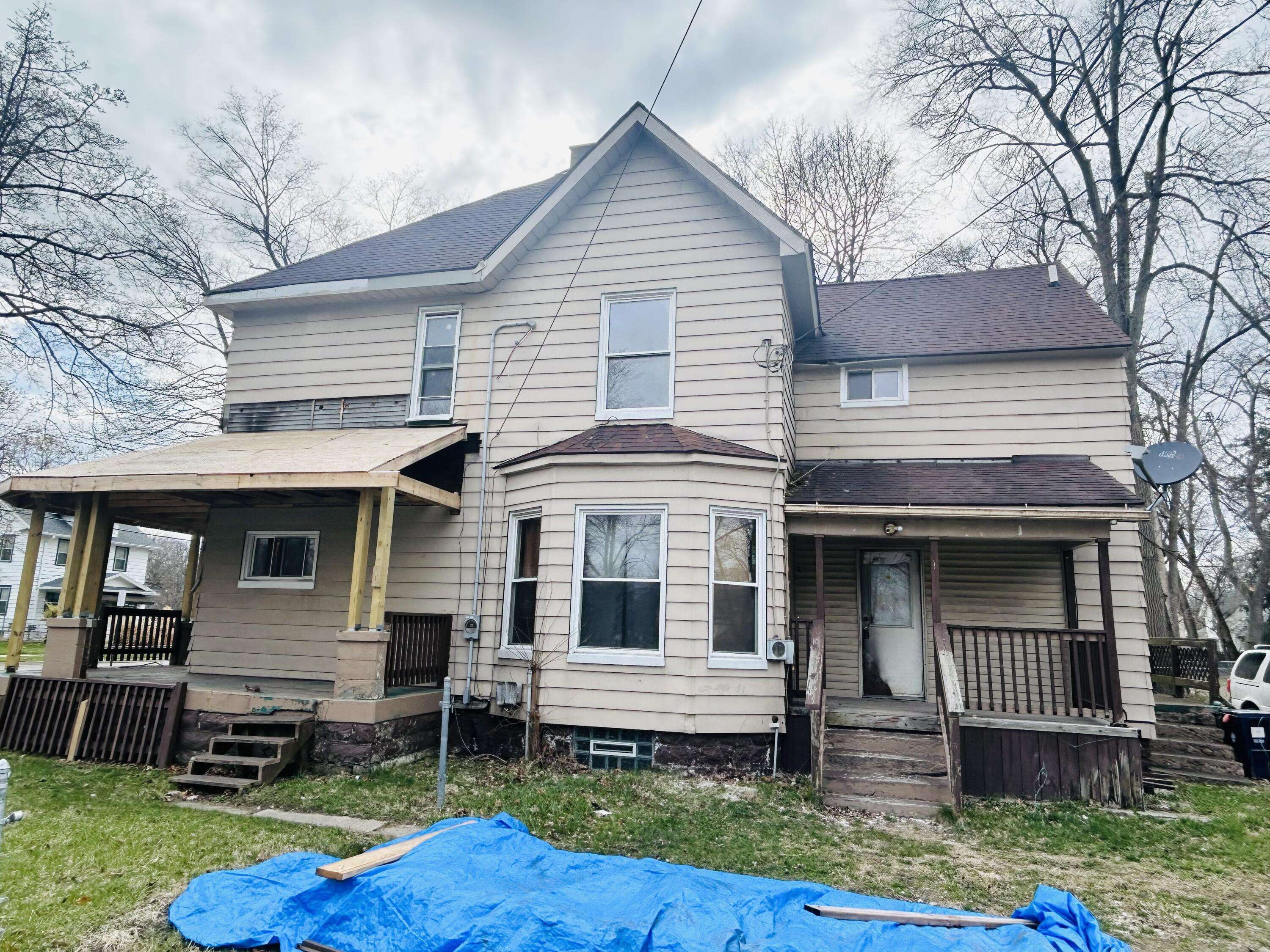 Jackson, MI 49202,1520 E Ganson Street