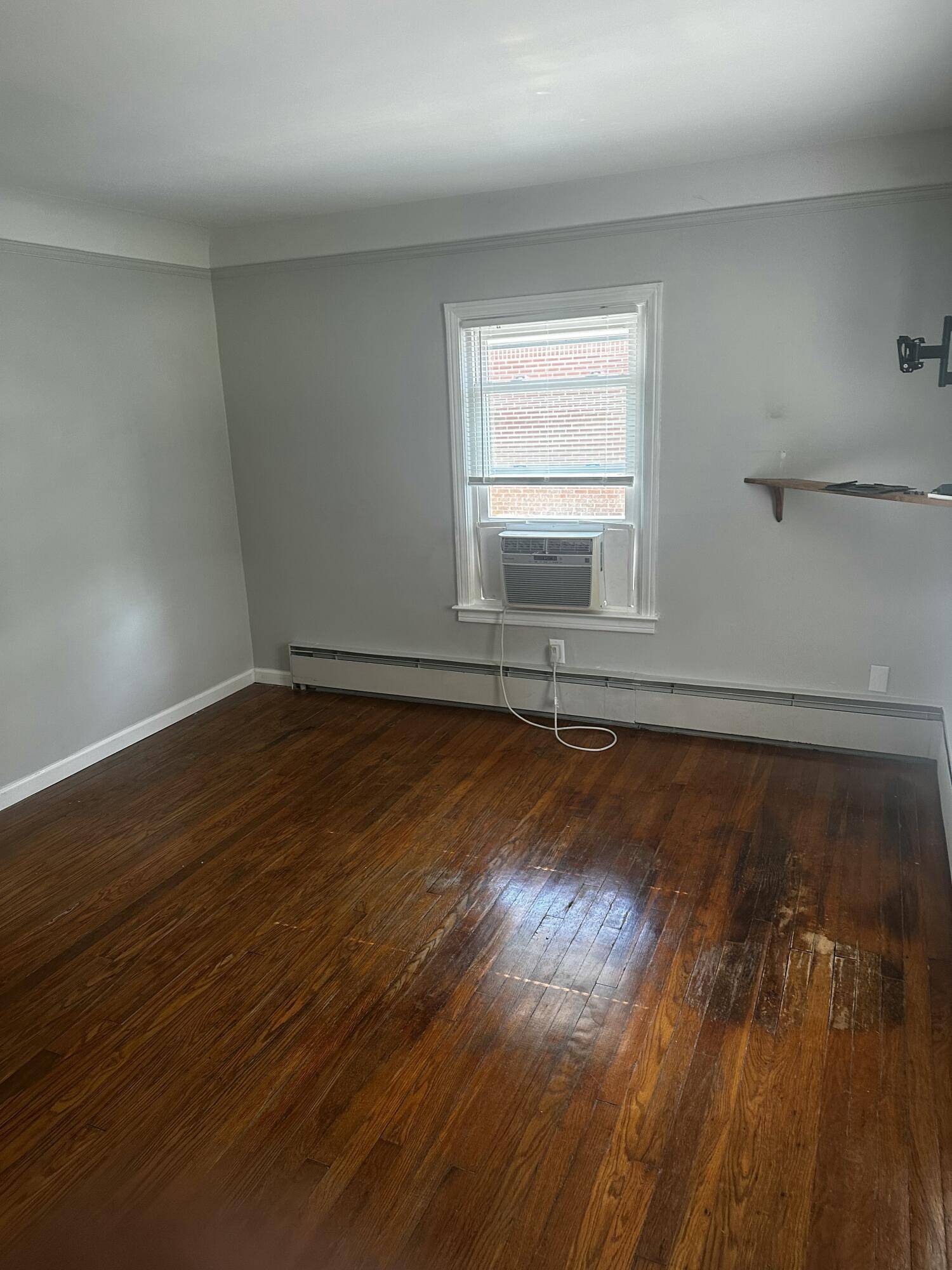 Wayne, MI 48184,5325 Newberry Street