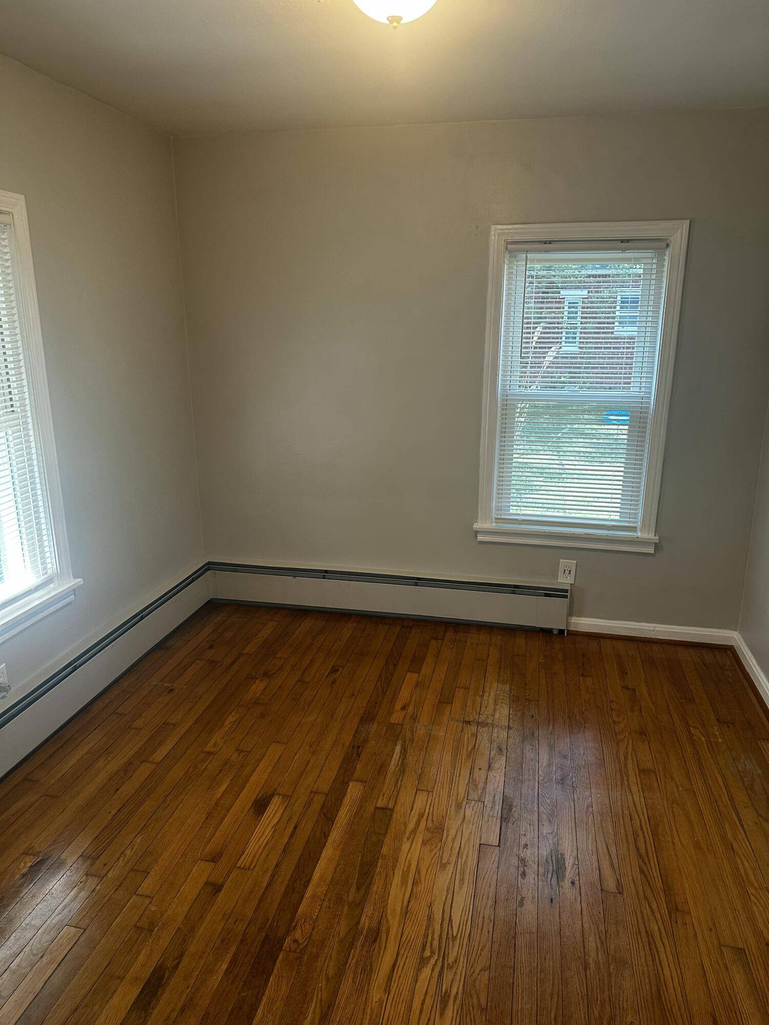 Wayne, MI 48184,5325 Newberry Street