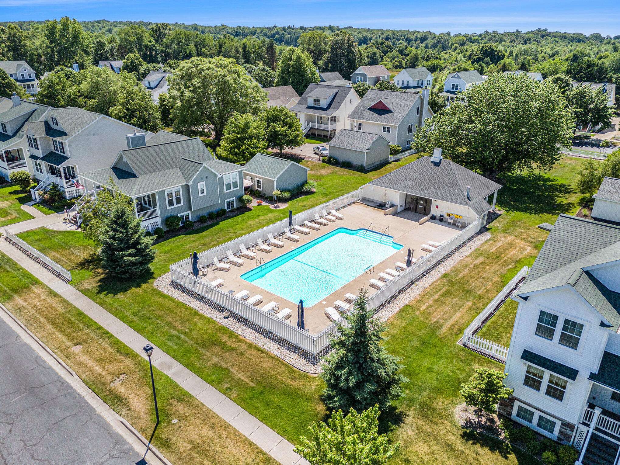 Douglas, IL 49406,424 Summer Grove Drive