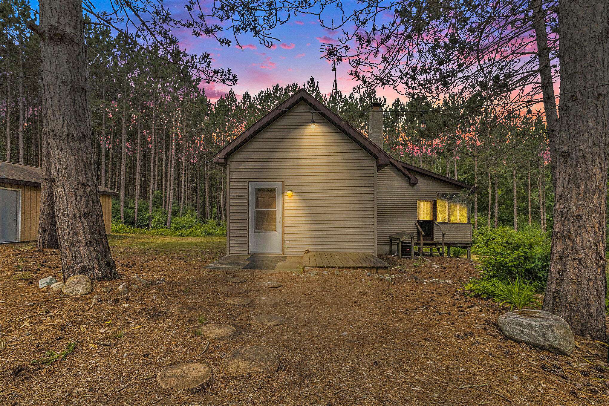 Hersey, MI 49639,12760 Schofield Road
