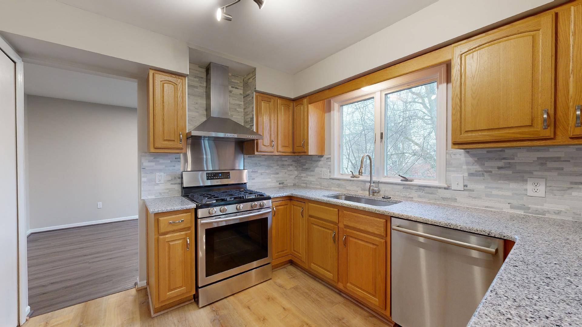 Ann Arbor, MI 48105,3129 Fawnmeadow Court