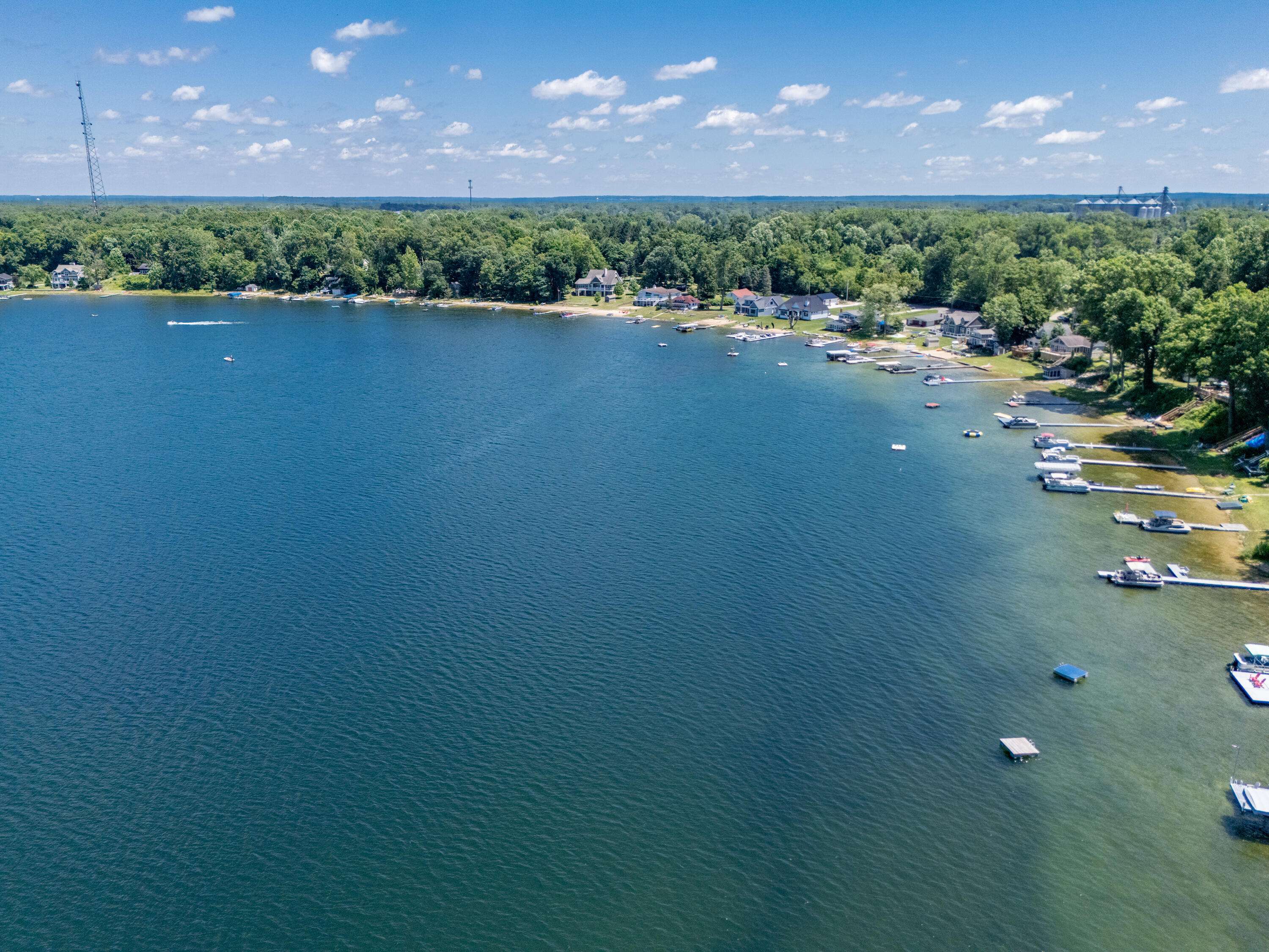 Paw Paw, MI 49079,44850 Woodman Drive
